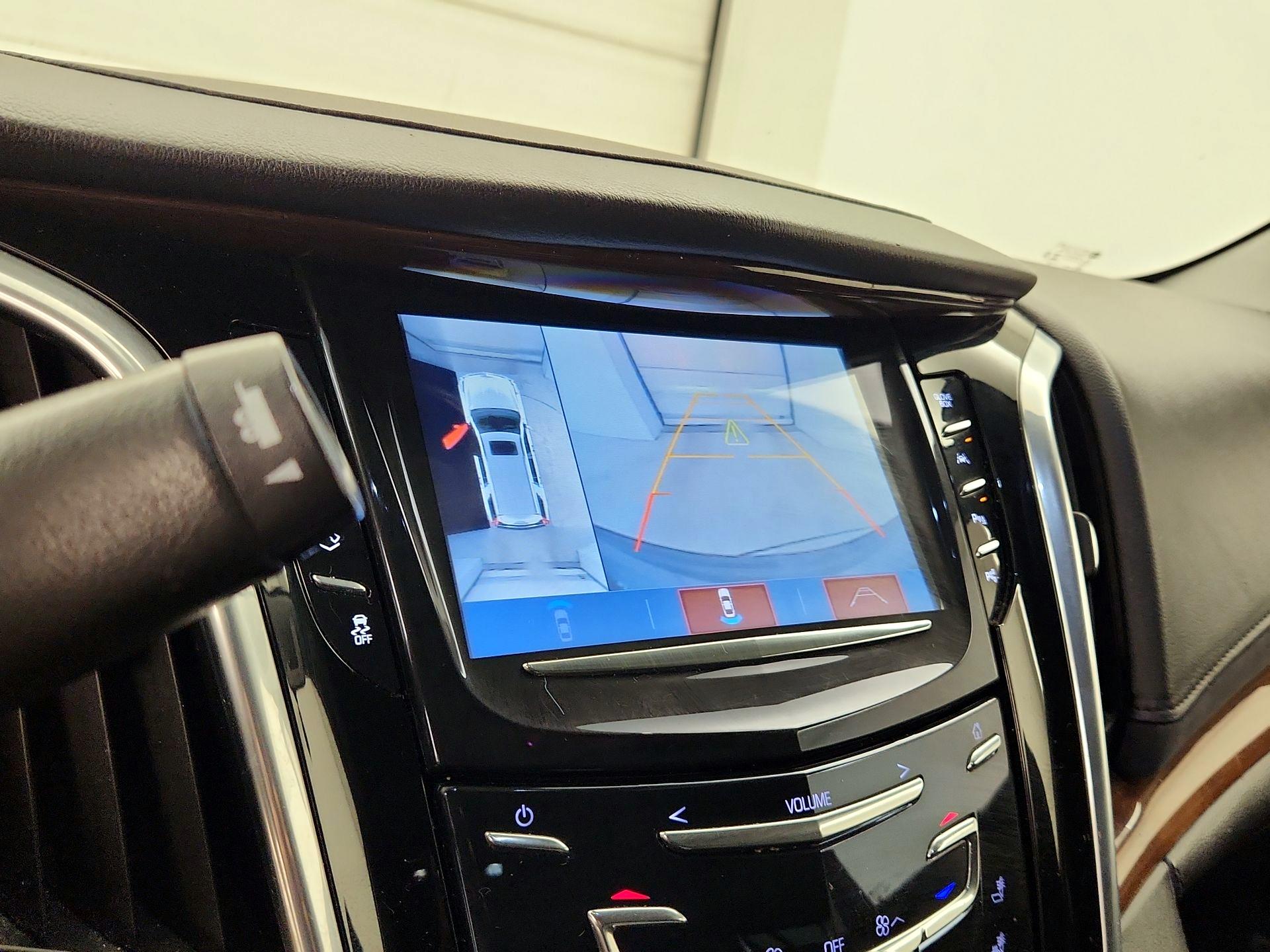 Thumbnail: 2020 Cadillac Escalade - 12