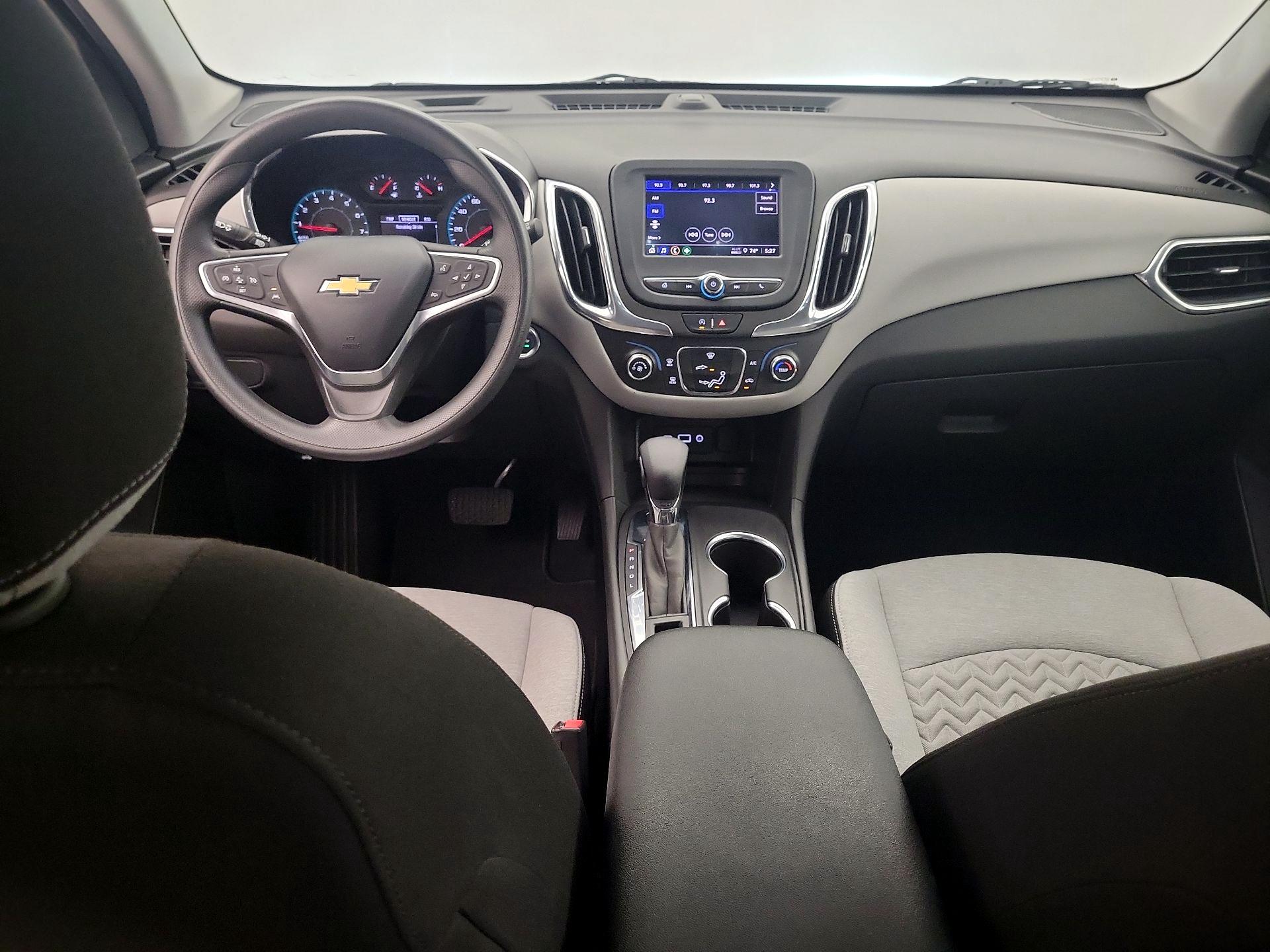 Thumbnail: 2022 Chevrolet Equinox - 9