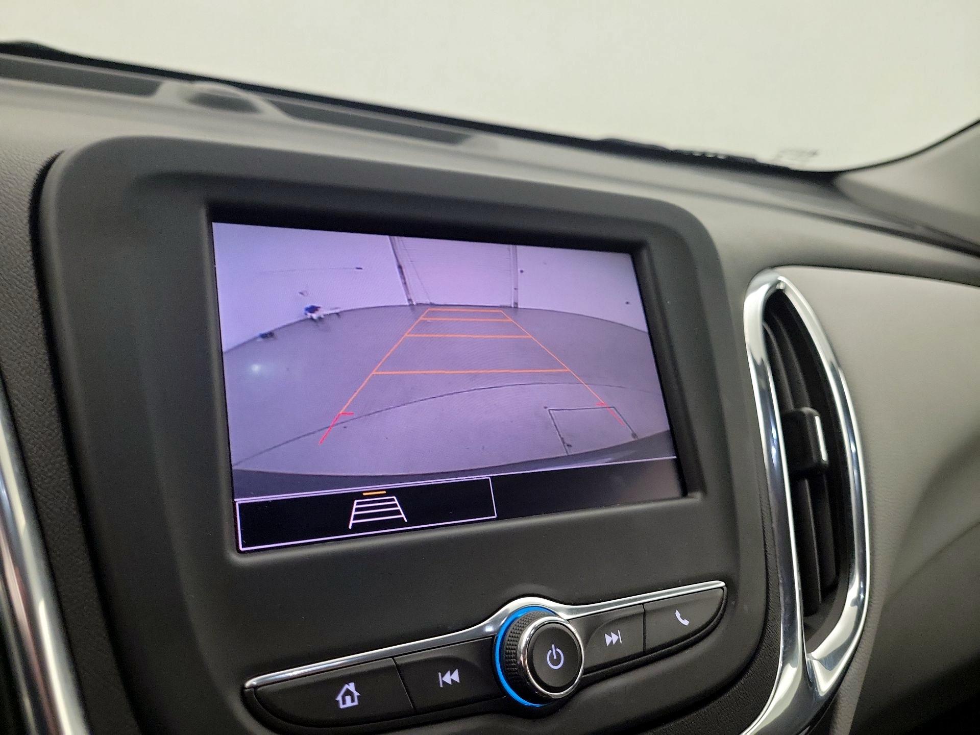 Thumbnail: 2022 Chevrolet Equinox - 14