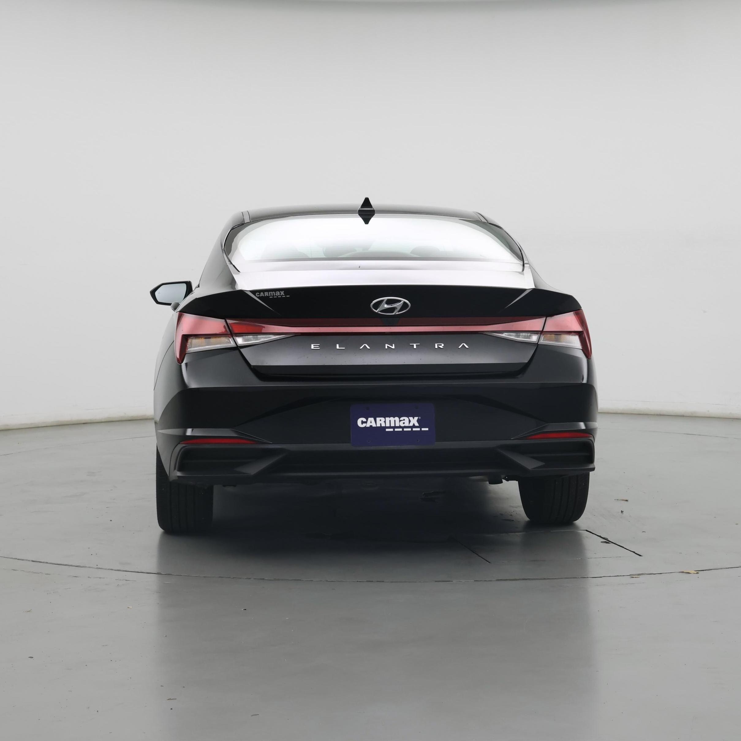 Thumbnail: 2023 Hyundai Elantra - 6