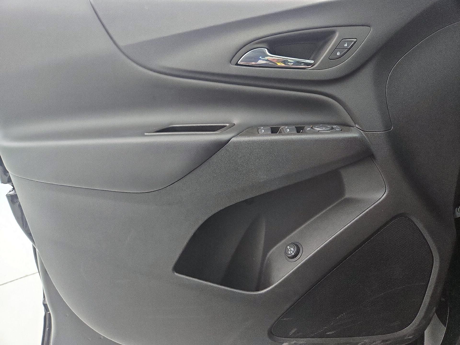 Thumbnail: 2023 Chevrolet Equinox - 12