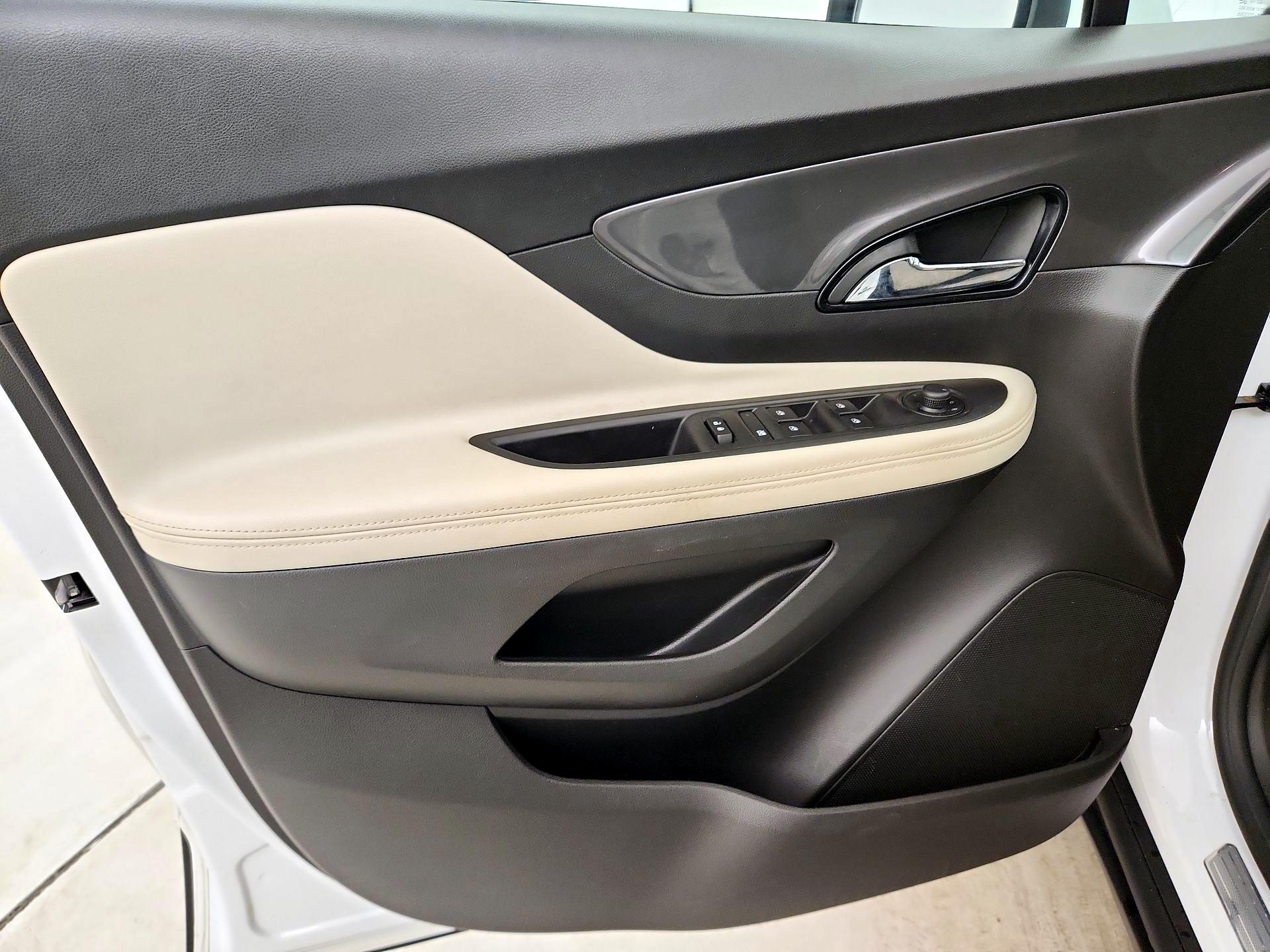 Thumbnail: 2020 Buick Encore - 12