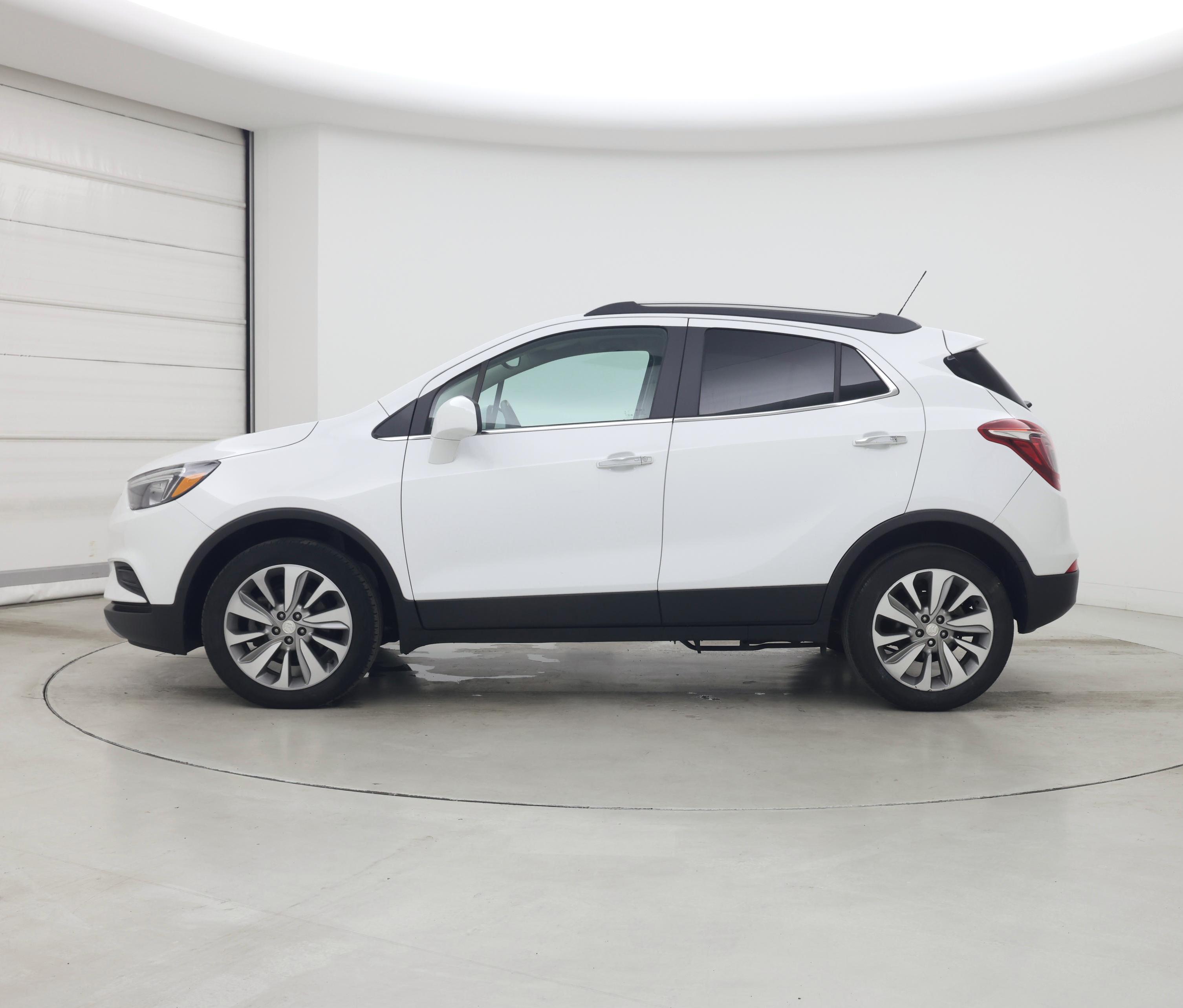 Thumbnail: 2020 Buick Encore - 3