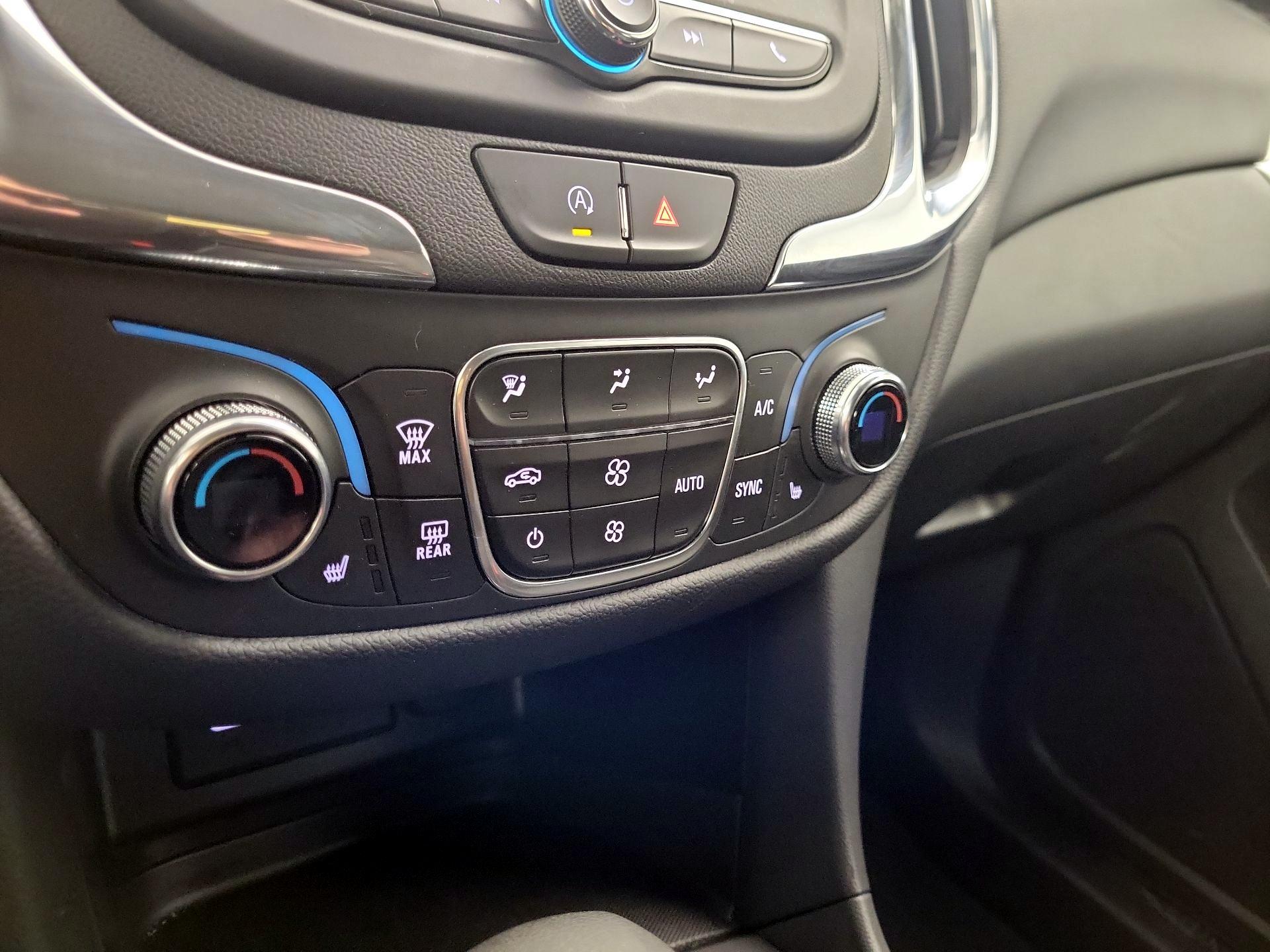 Thumbnail: 2023 Chevrolet Equinox - 16