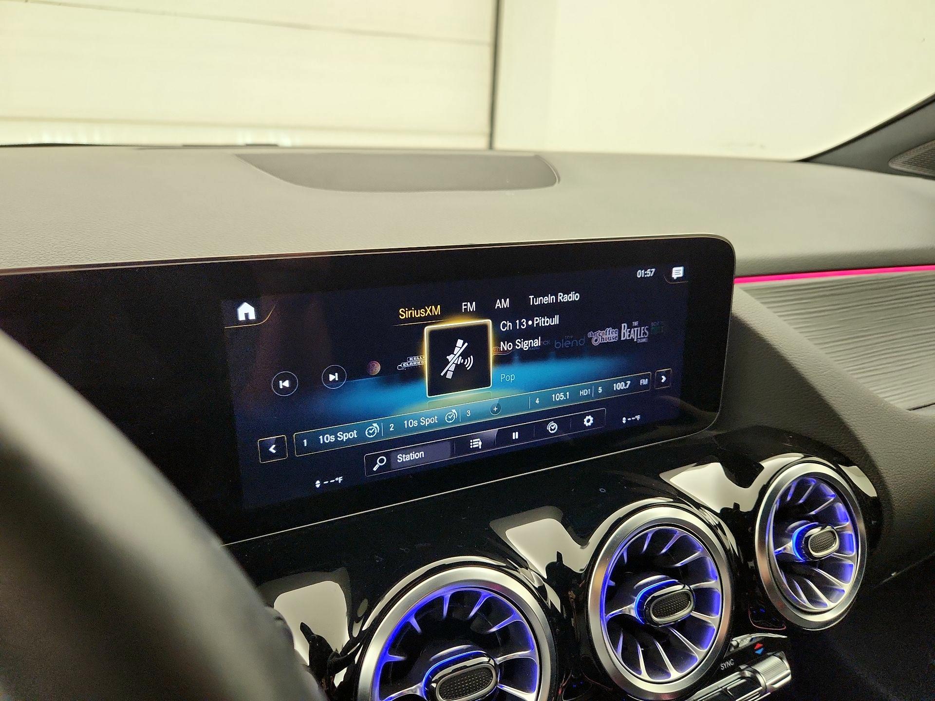 Thumbnail: 2023 Mercedes-Benz GLA - 15