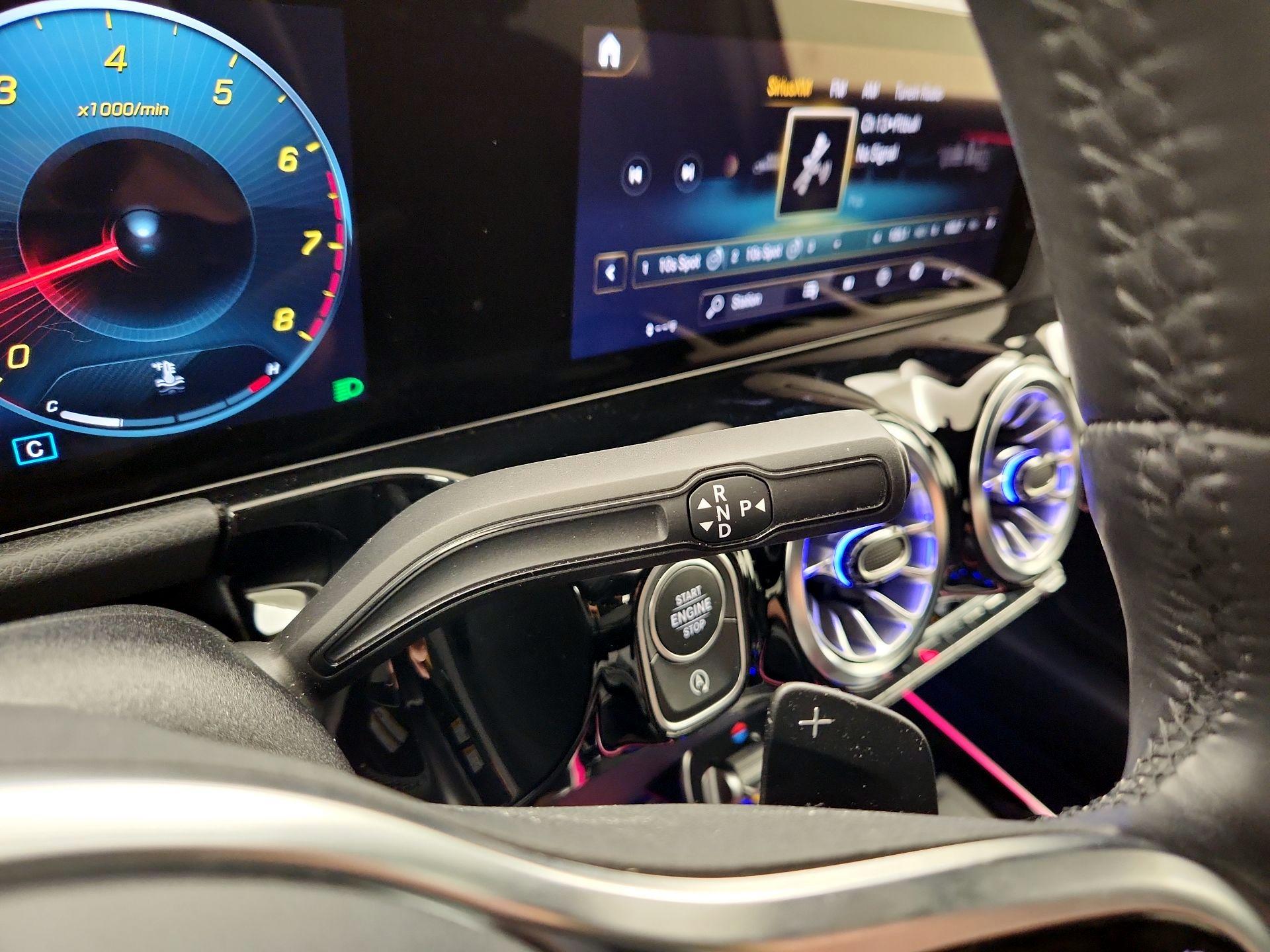 Thumbnail: 2023 Mercedes-Benz GLA - 17