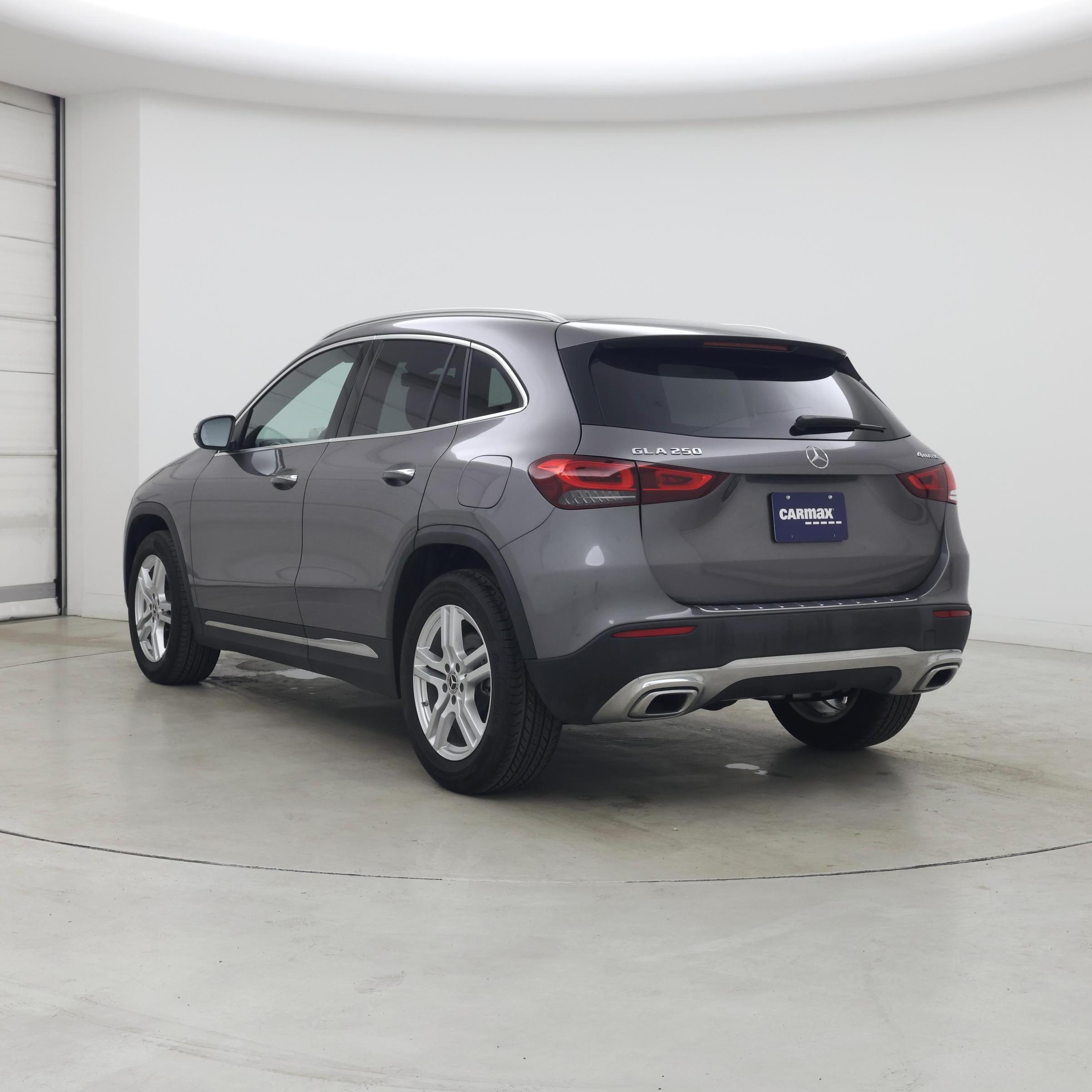 Thumbnail: 2023 Mercedes-Benz GLA - 2