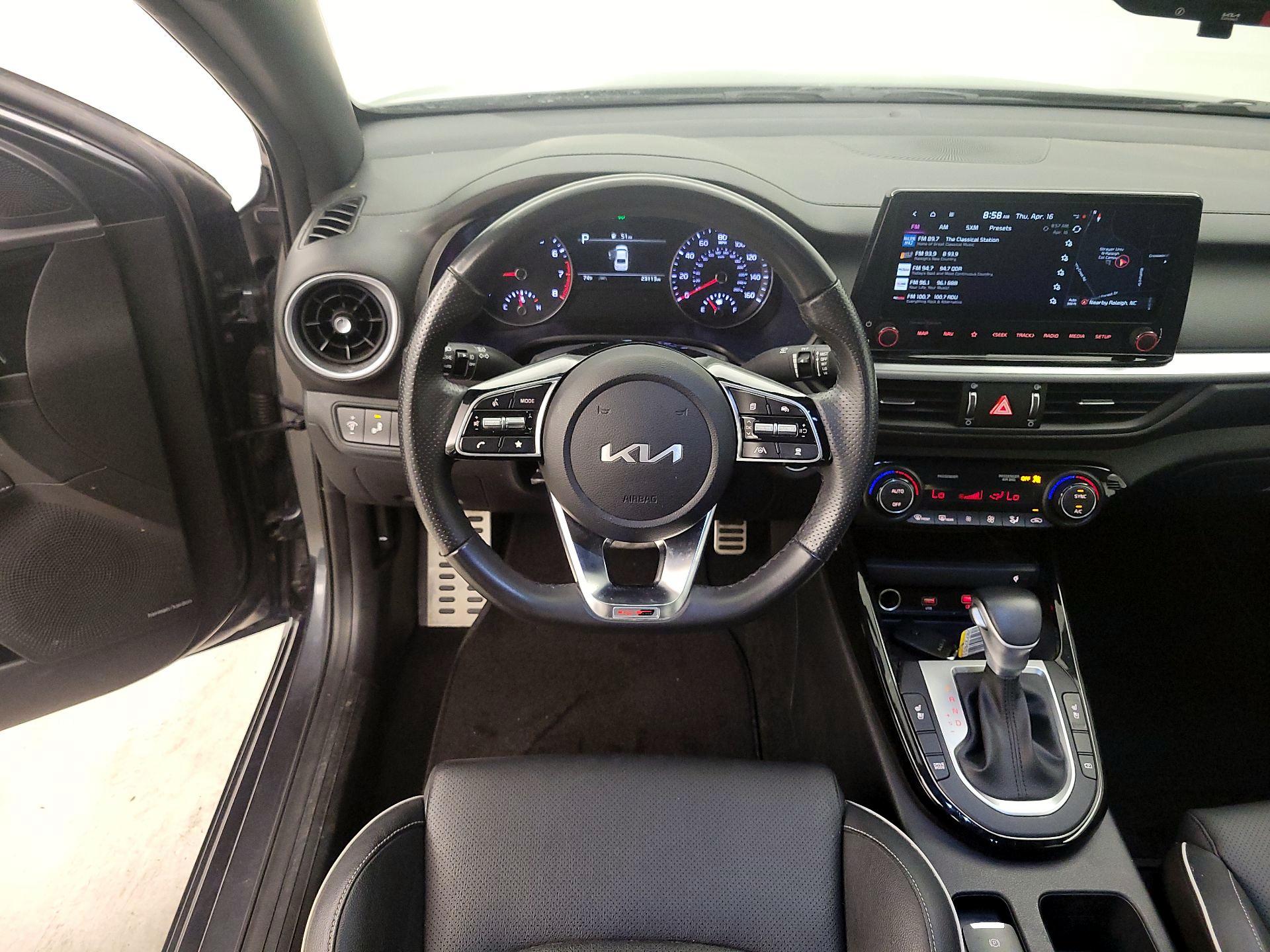 Thumbnail: 2024 Kia Forte - 10