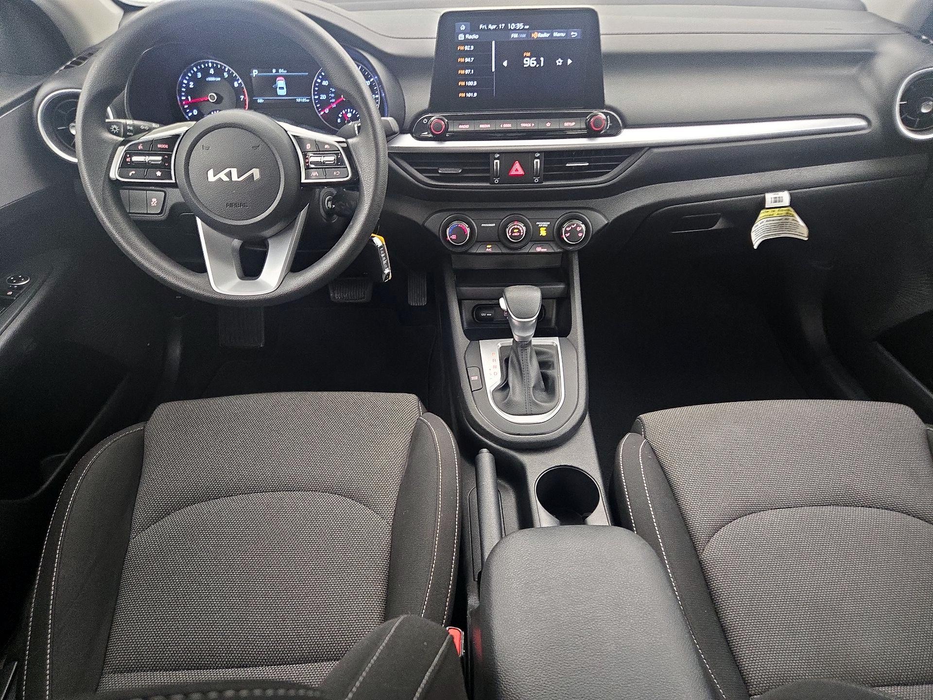 Thumbnail: 2023 Kia Forte - 9