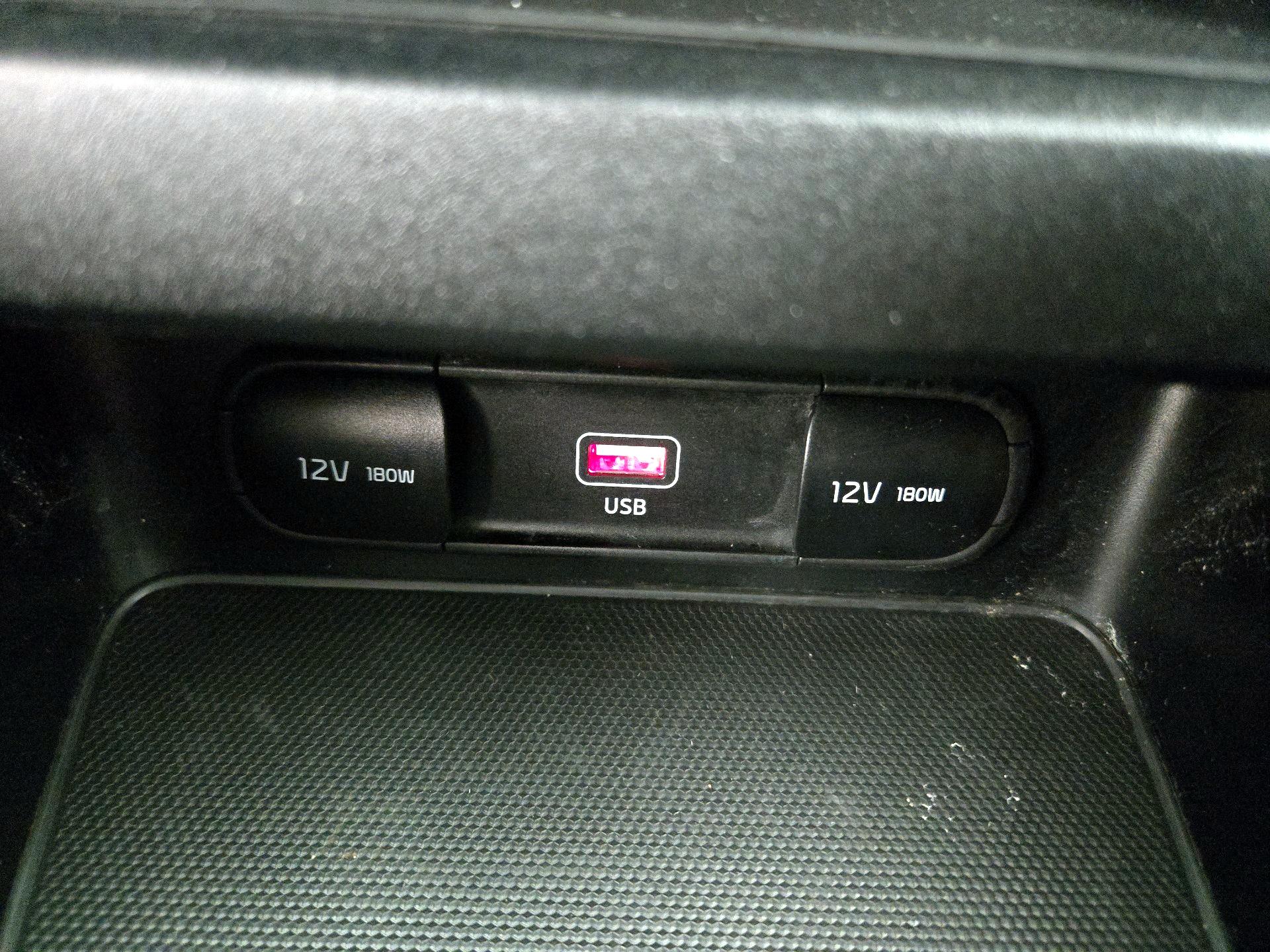 Thumbnail: 2023 Kia Forte - 18