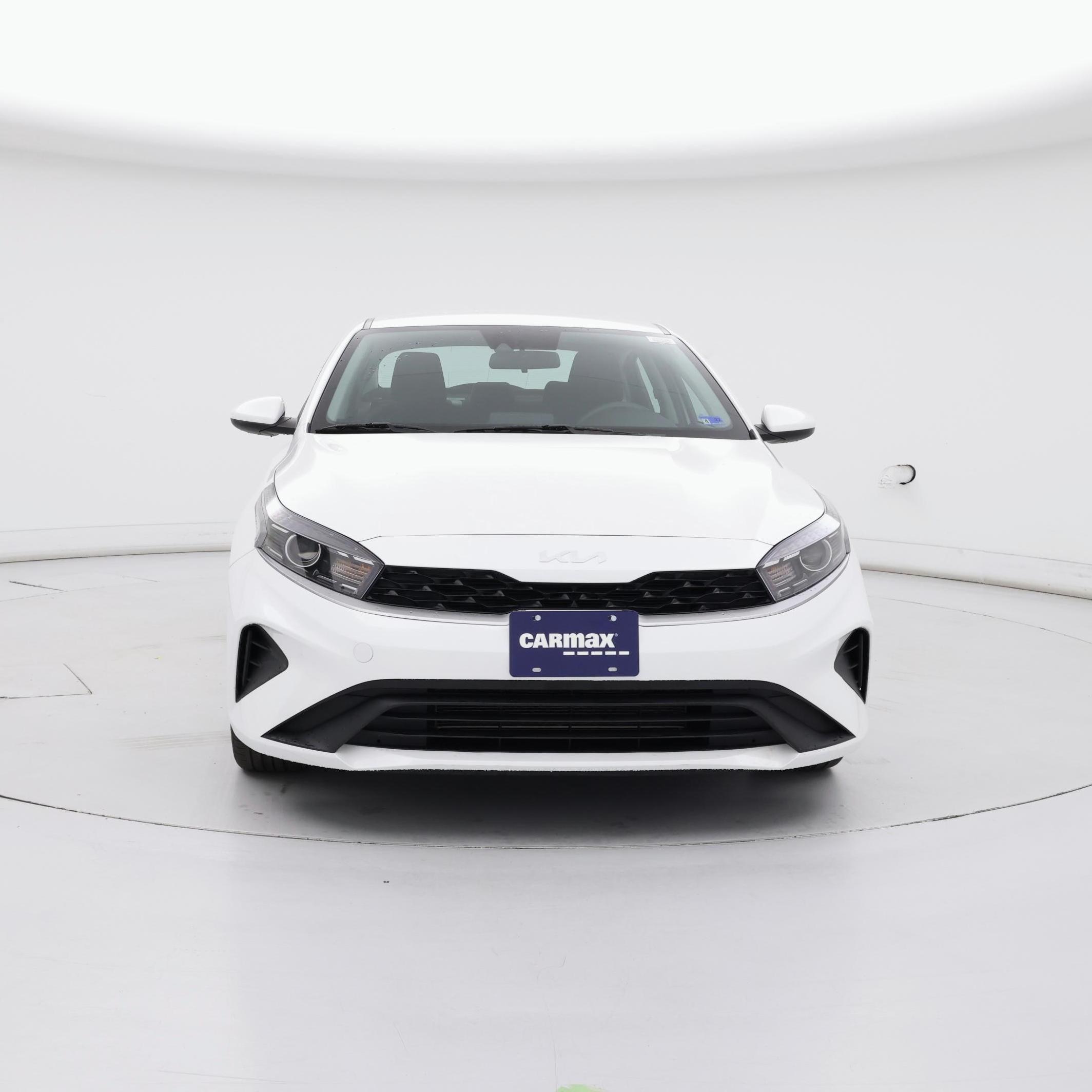 Thumbnail: 2023 Kia Forte - 5