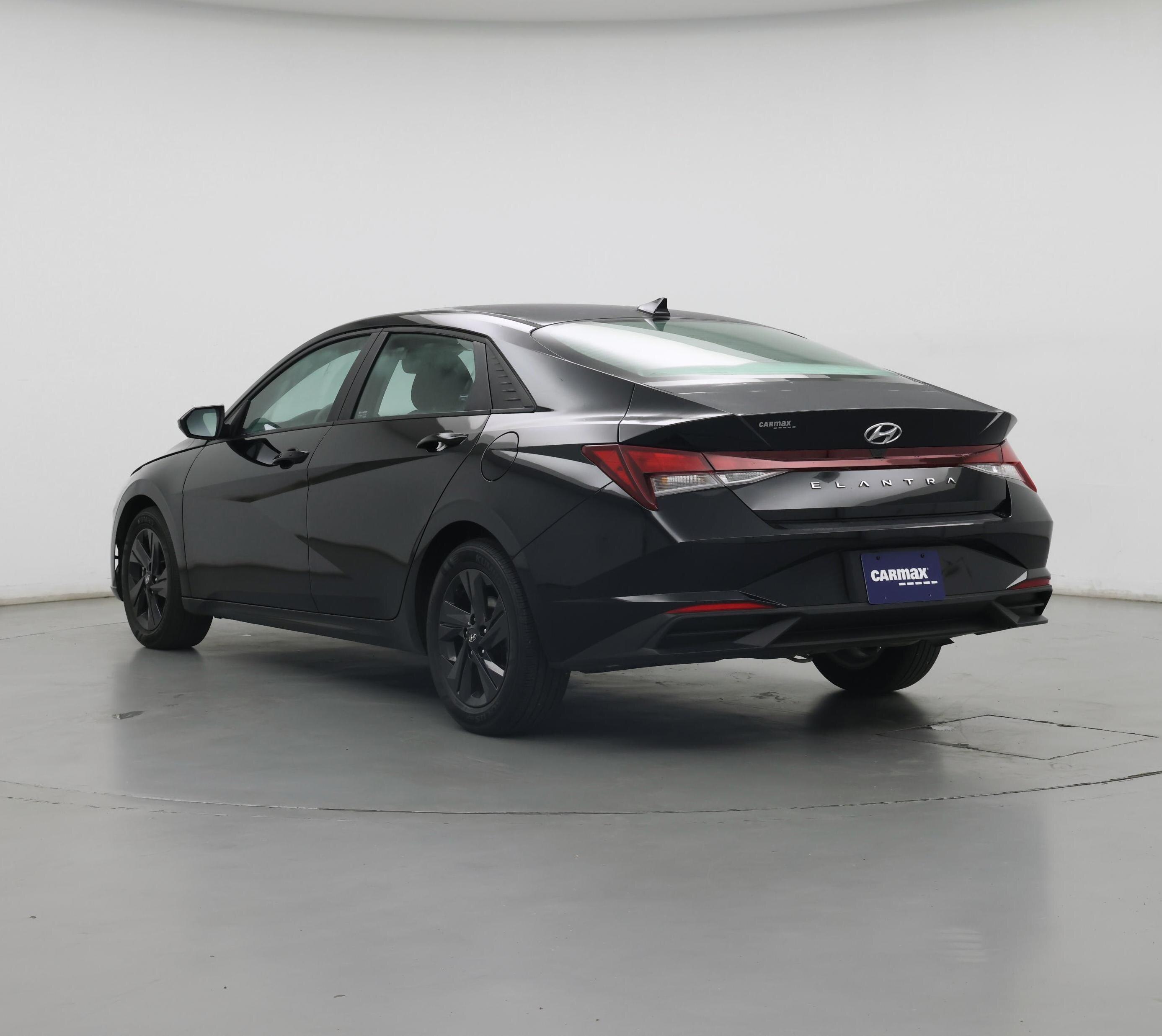 Thumbnail: 2023 Hyundai Elantra - 2