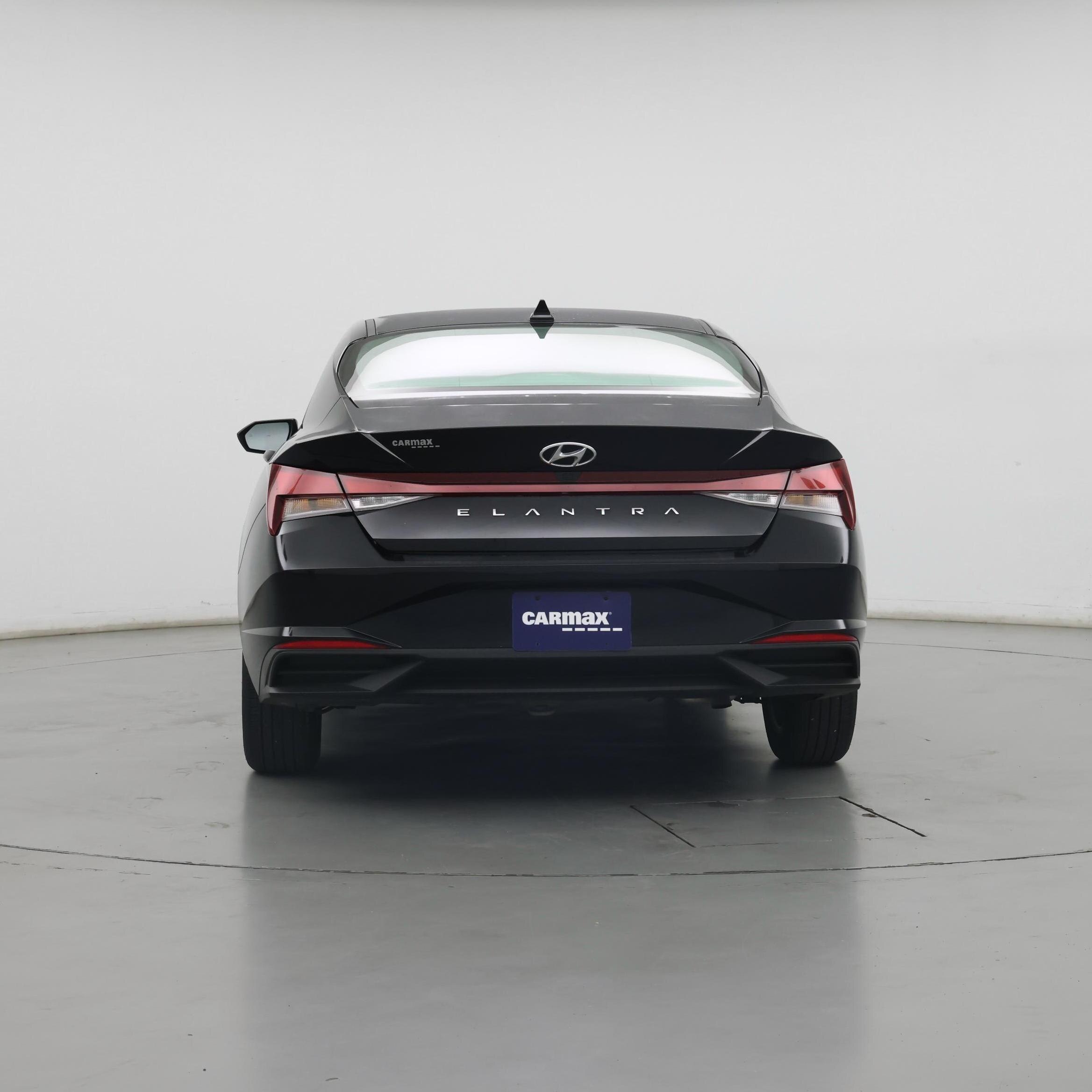 Thumbnail: 2023 Hyundai Elantra - 6