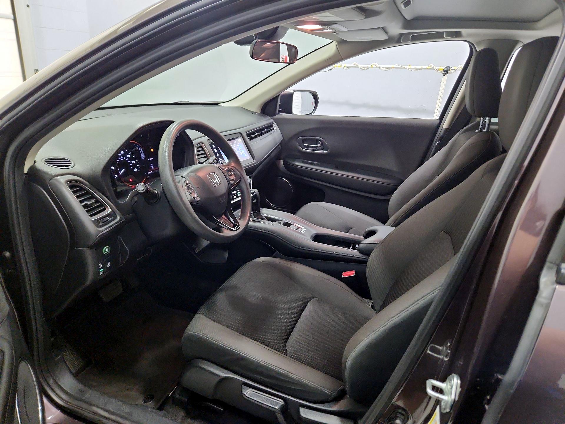 Thumbnail: 2022 Honda HR-V - 11