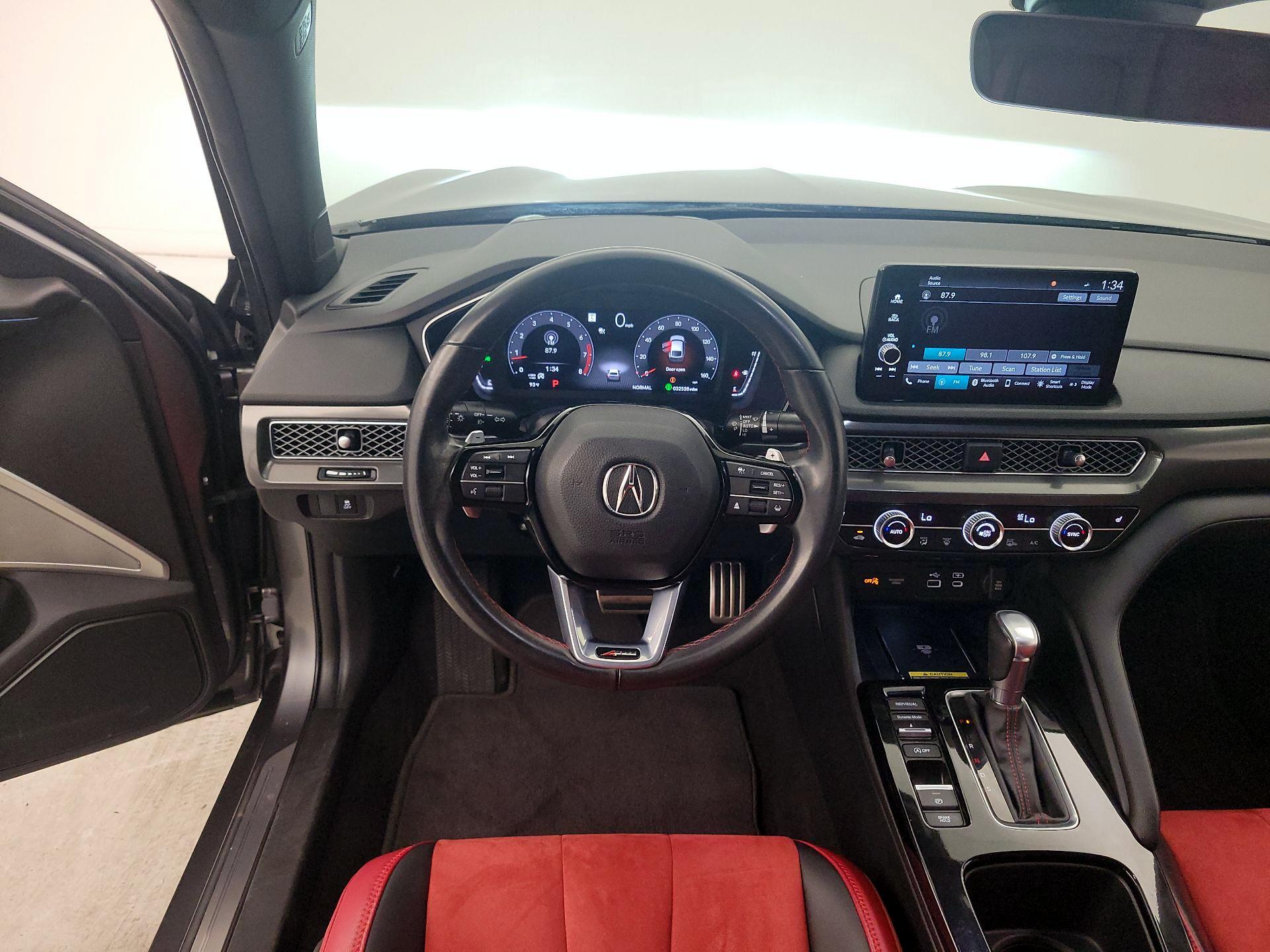 Thumbnail: 2023 Acura Integra - 10