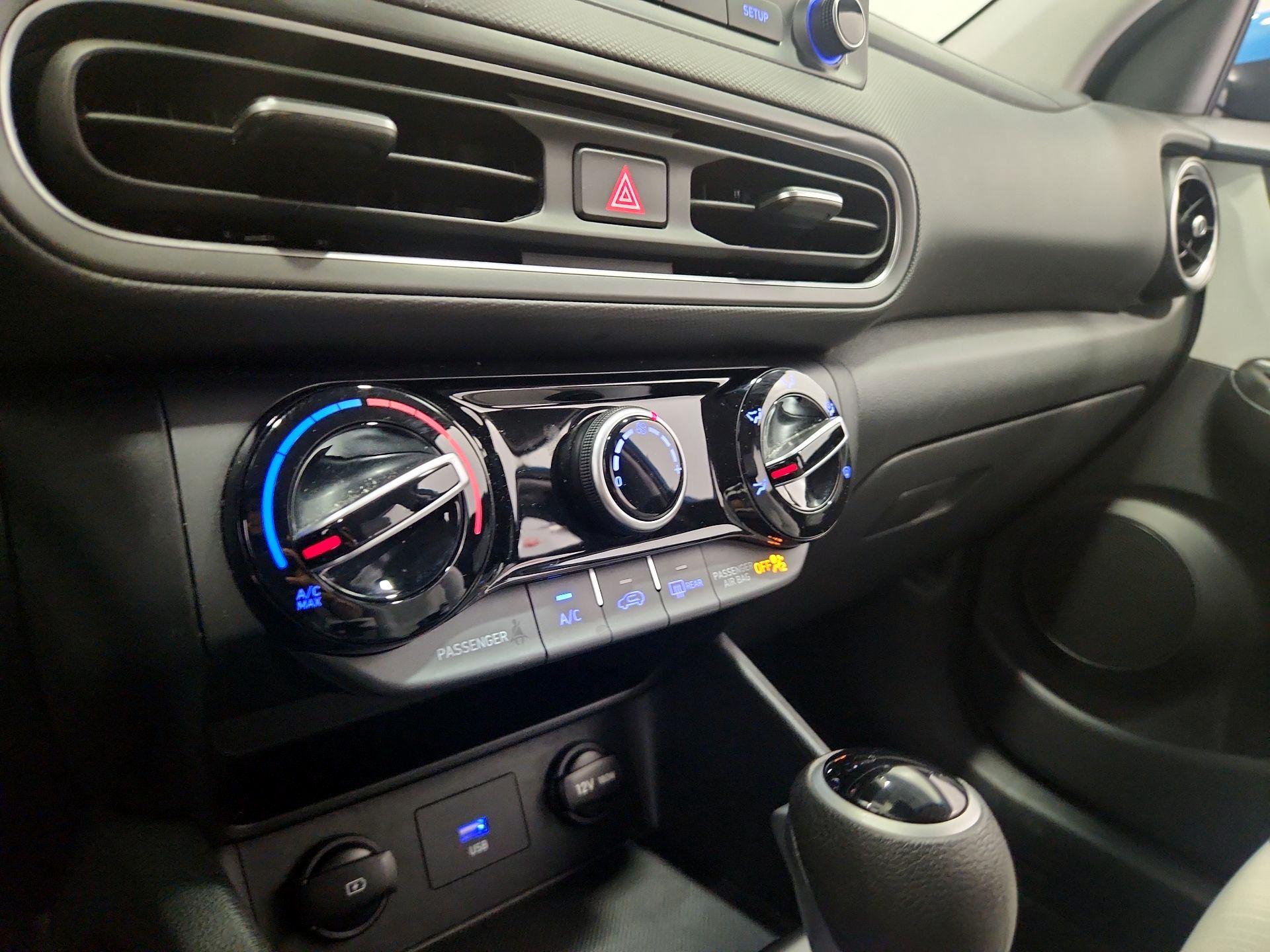 Thumbnail: 2023 Hyundai Kona - 16