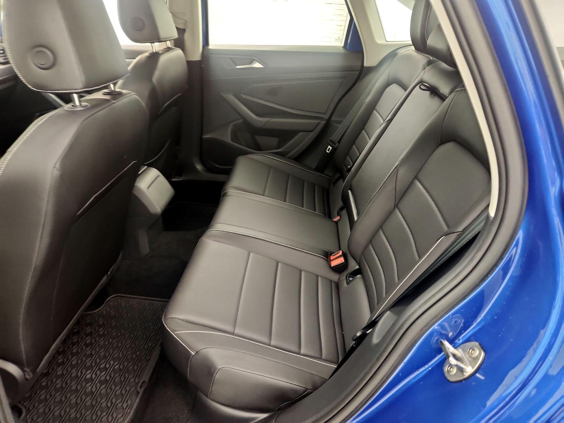 Thumbnail: 2023 Volkswagen Jetta - 20