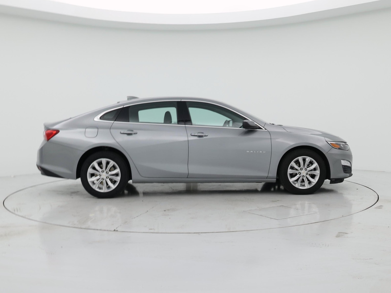 2024 Chevrolet Malibu 1LT - Photo 8