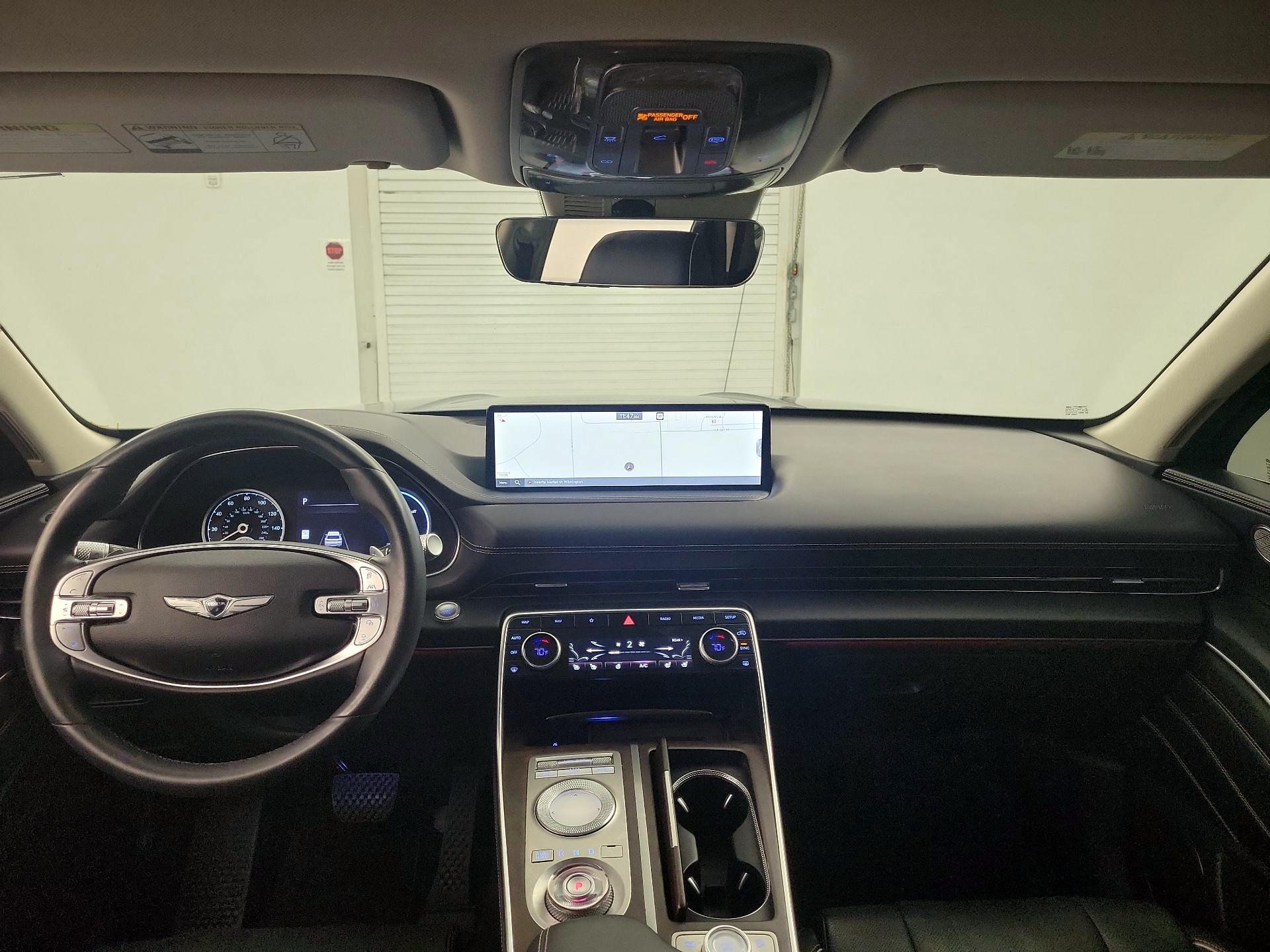 Thumbnail: 2022 Genesis GV80 - 9