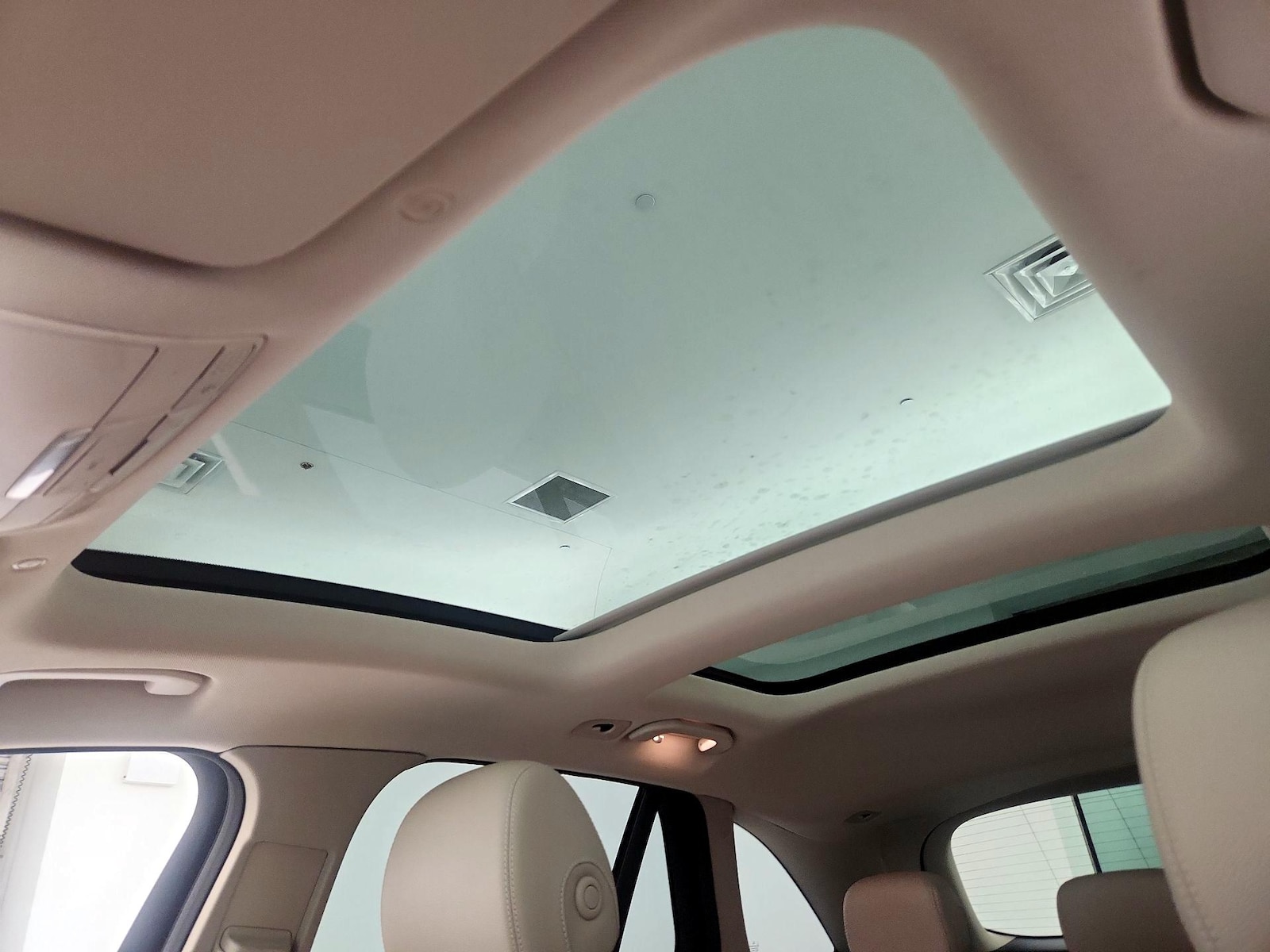 2021 Mercedes-Benz GLC GLC300 - Photo 20