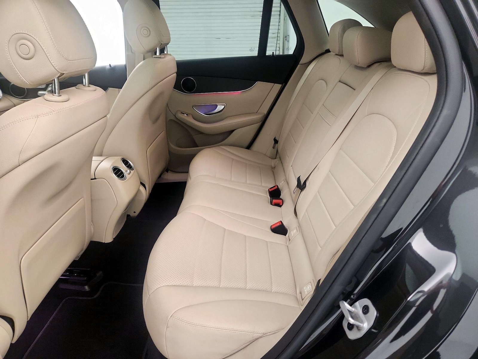 2021 Mercedes-Benz GLC GLC300 - Photo 21