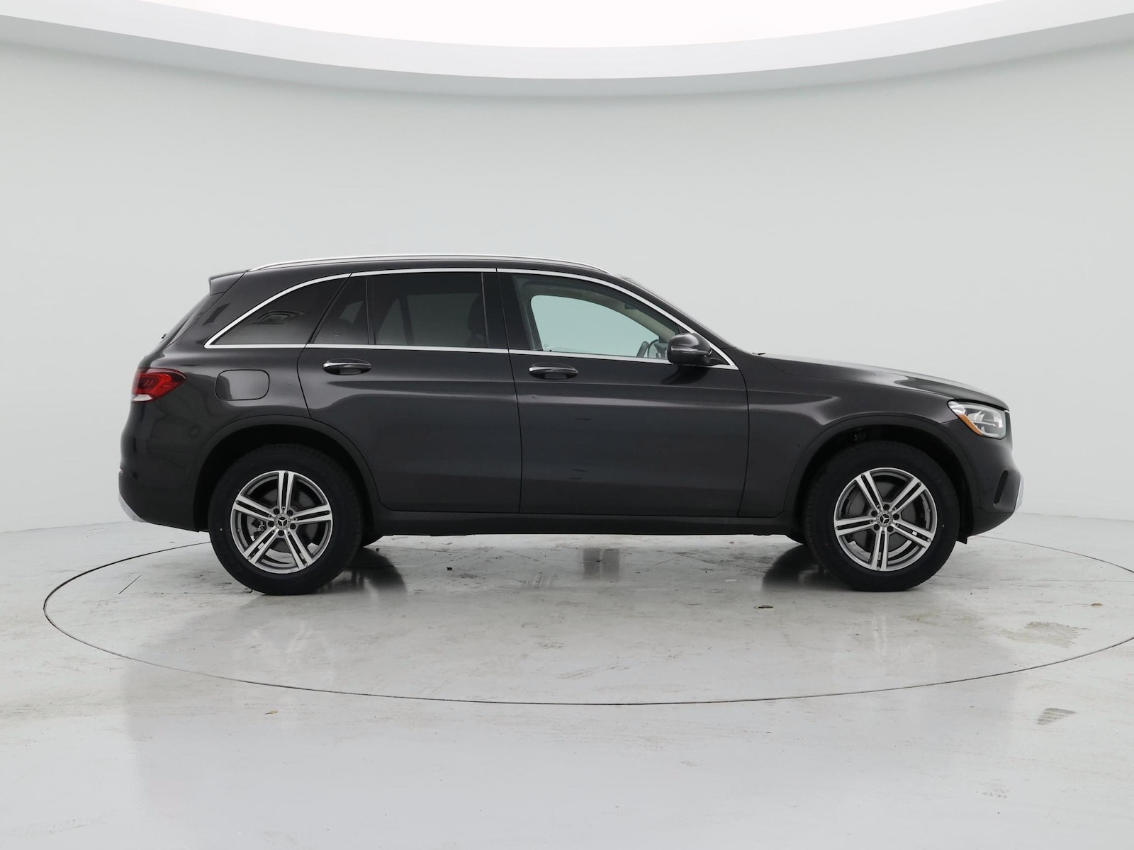 2021 Mercedes-Benz GLC GLC300 - Photo 8