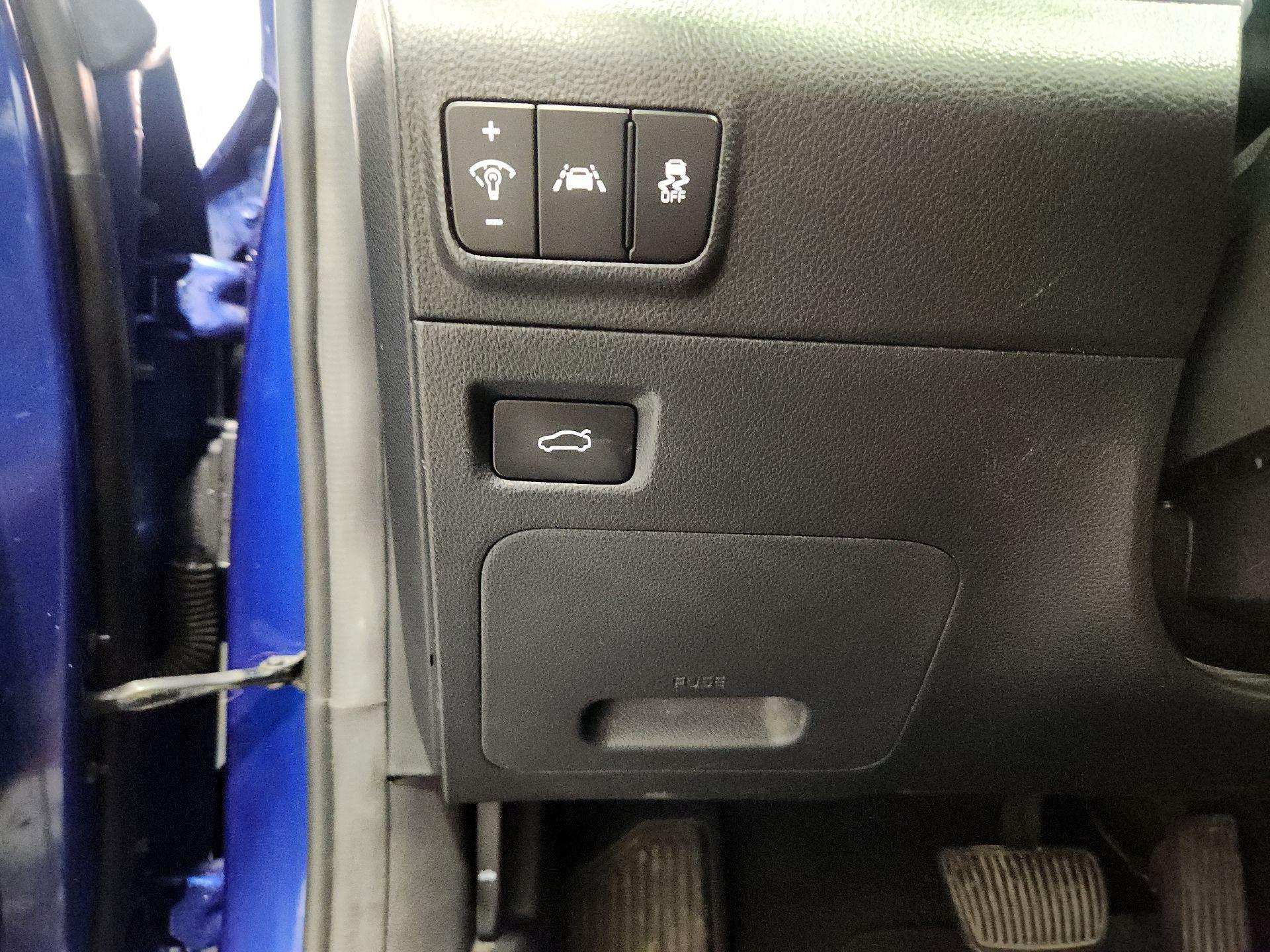 Thumbnail: 2022 Kia K5 - 13