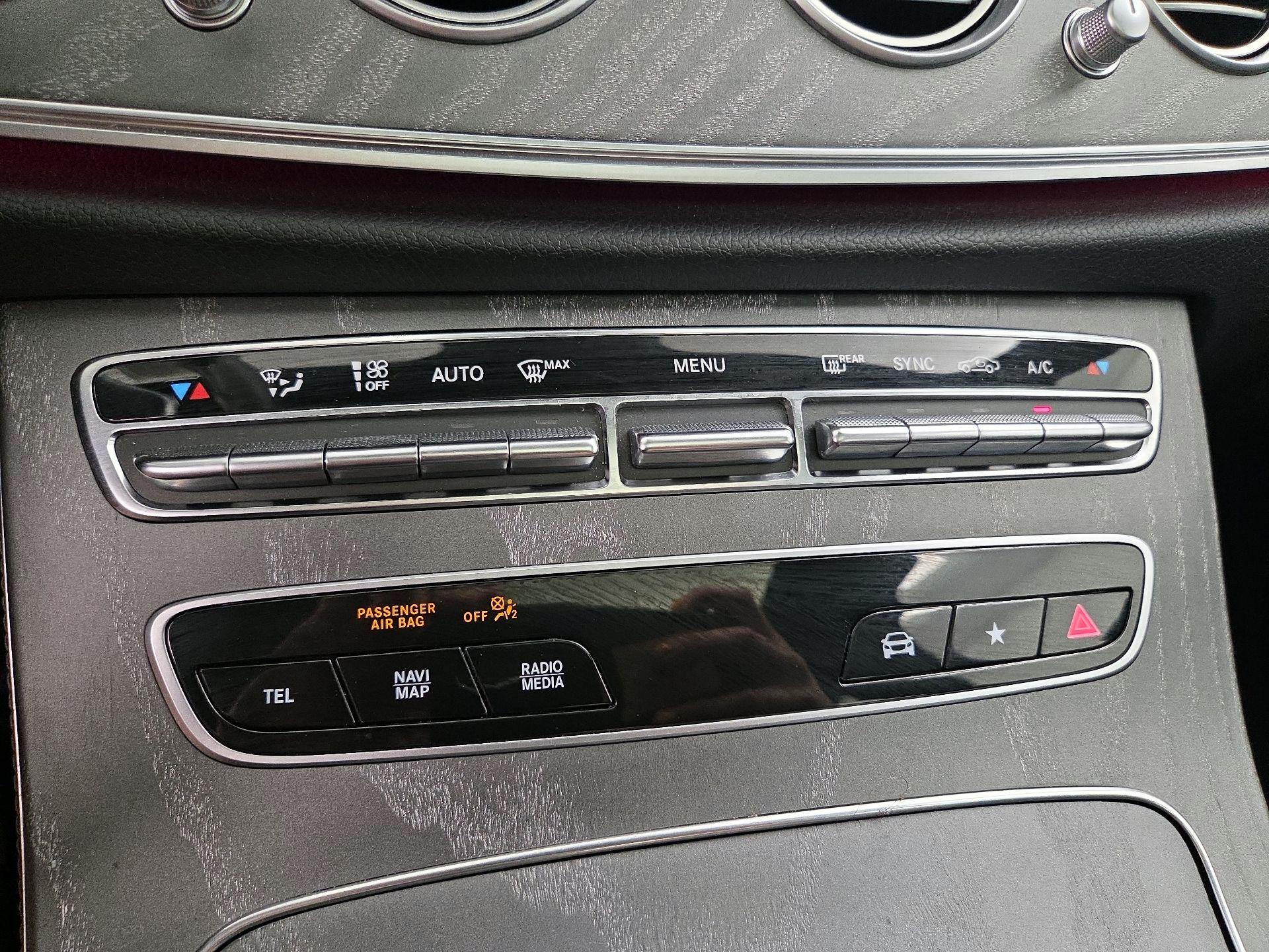 Thumbnail: 2022 Mercedes-Benz E-Class - 17