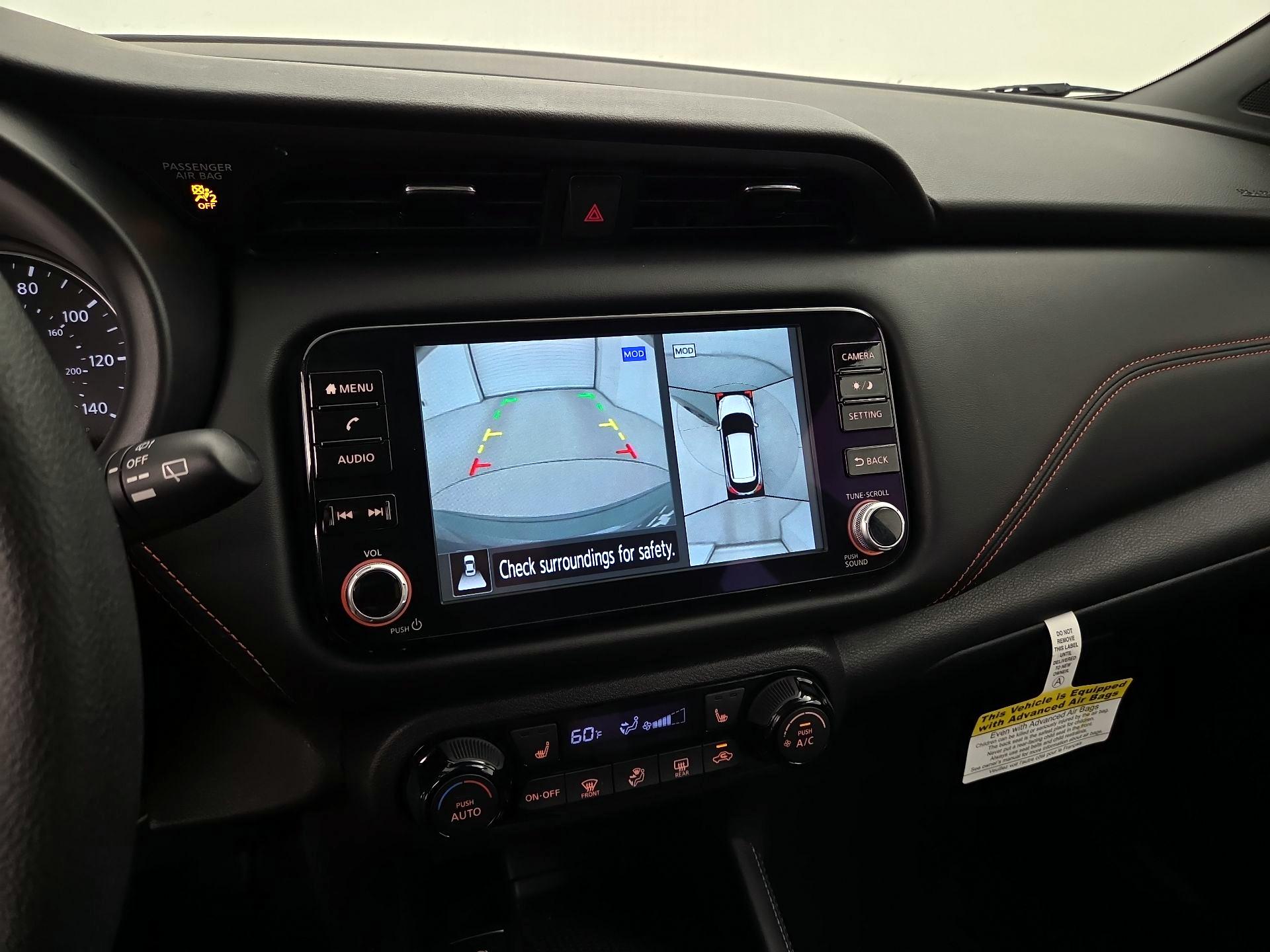Thumbnail: 2023 Nissan Kicks - 14