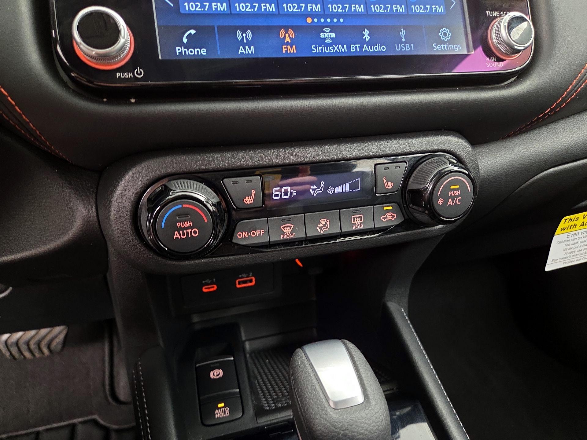 Thumbnail: 2023 Nissan Kicks - 16