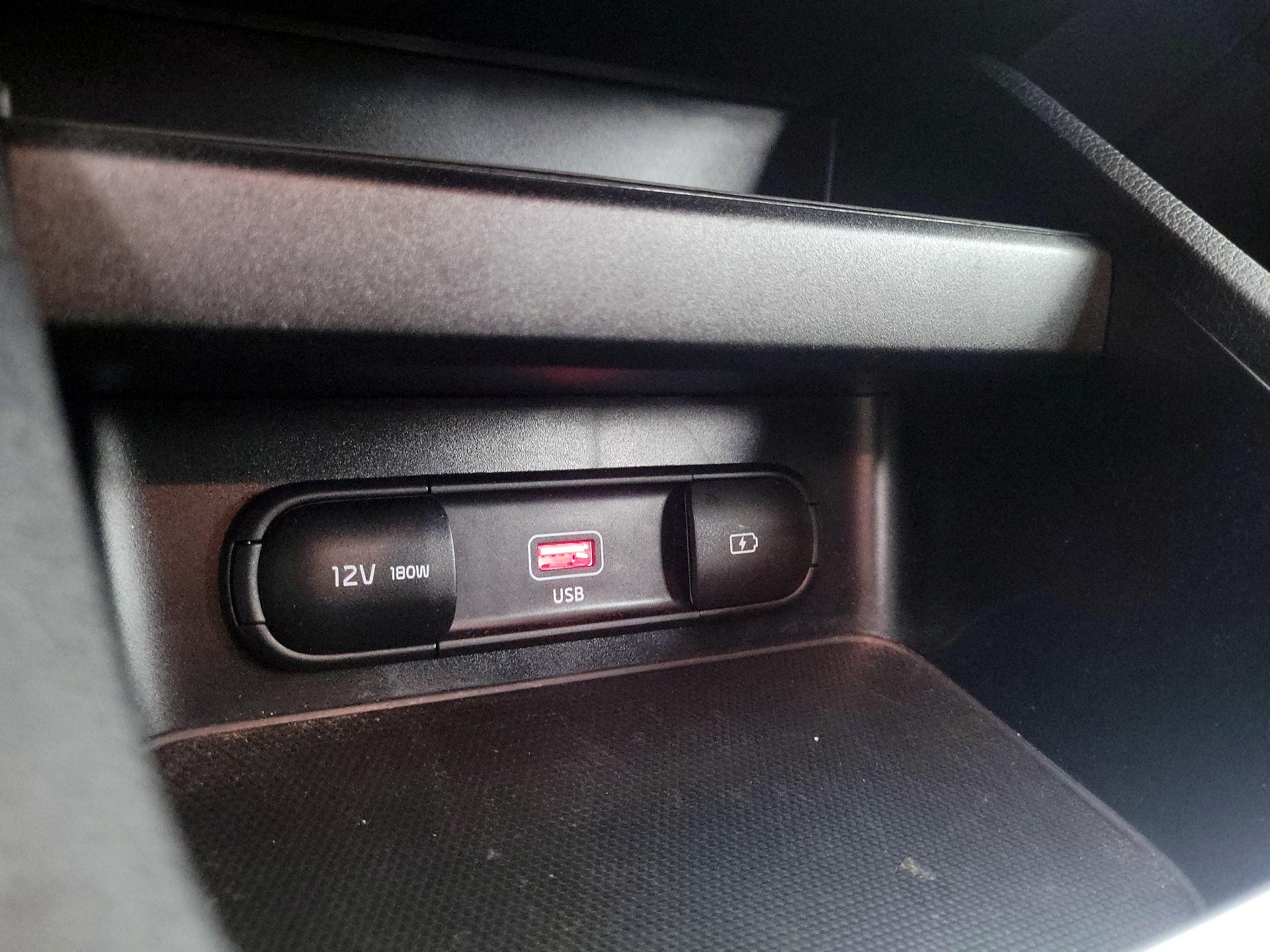 Thumbnail: 2024 Kia Forte - 18