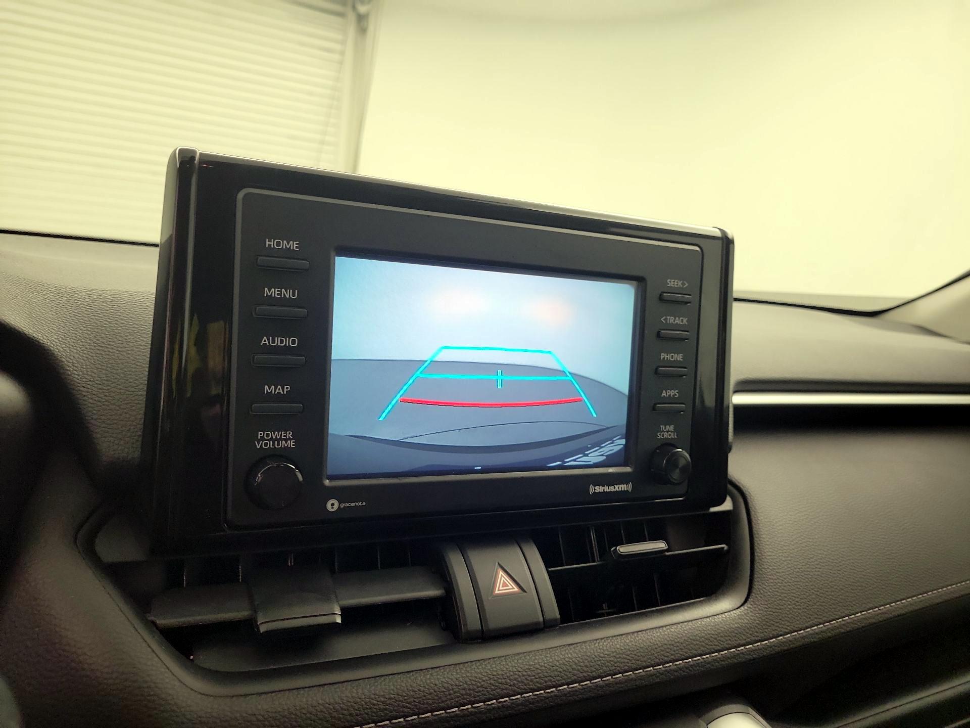 Thumbnail: 2020 Toyota RAV4 - 14