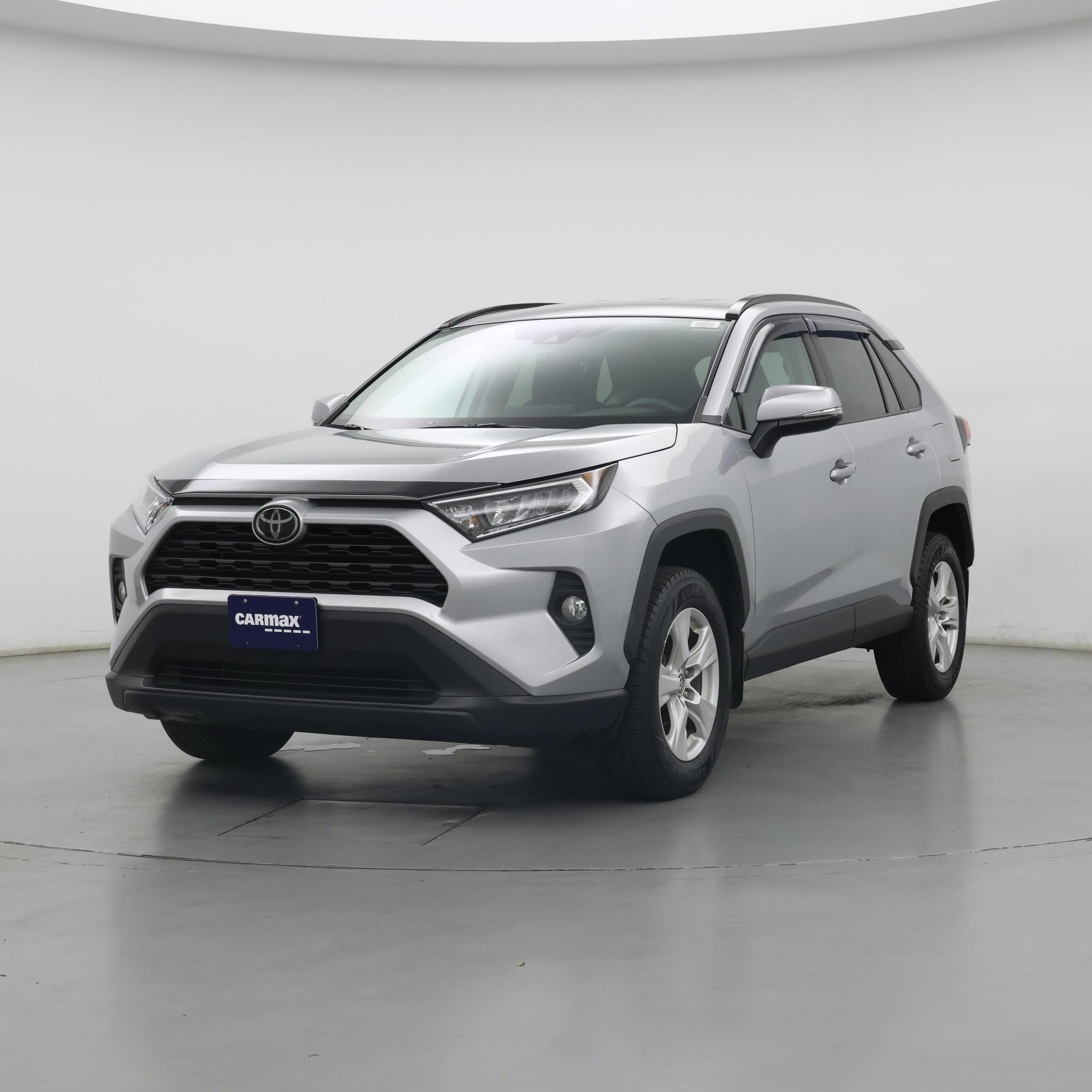 Thumbnail: 2020 Toyota RAV4 - 4