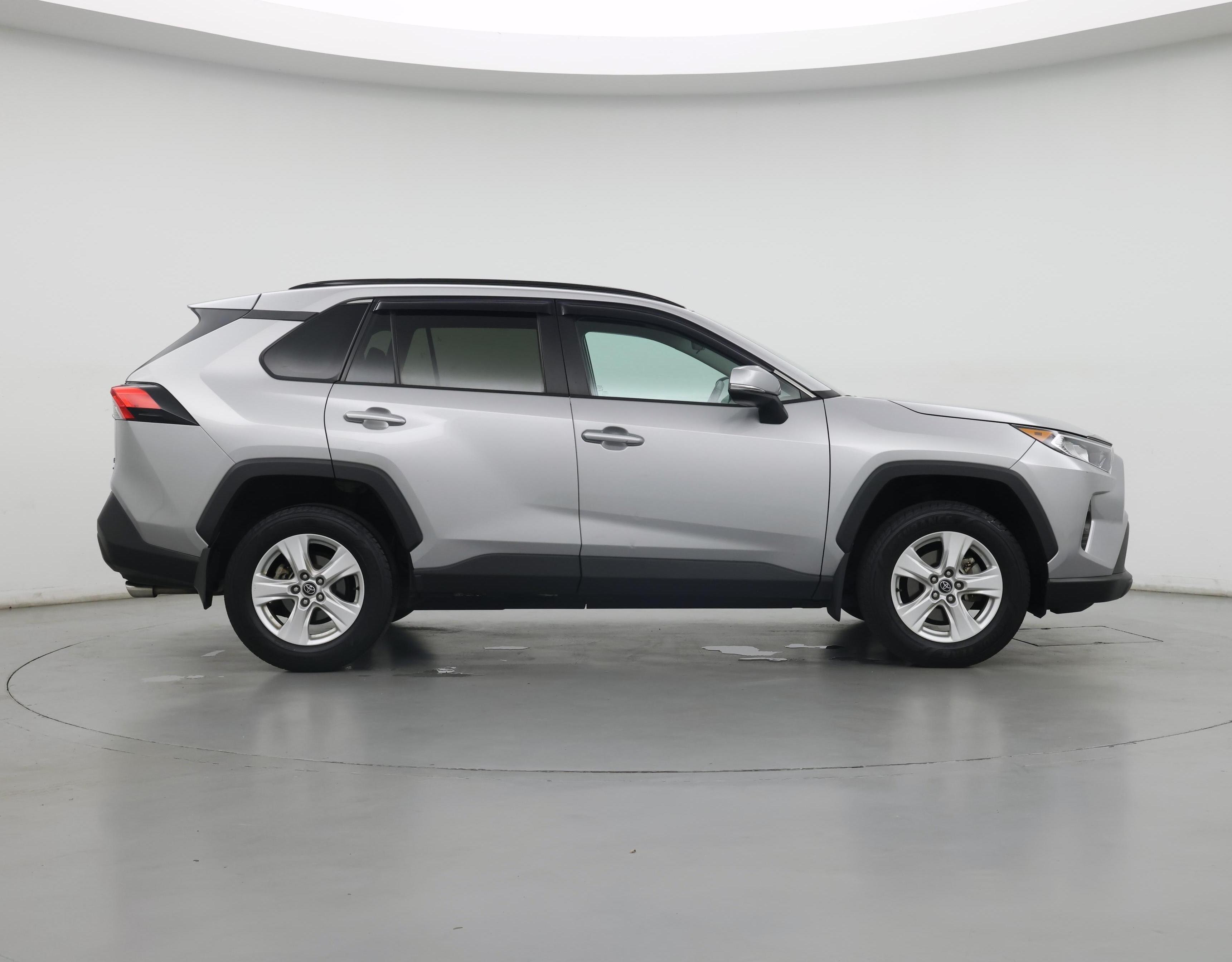 Thumbnail: 2020 Toyota RAV4 - 7