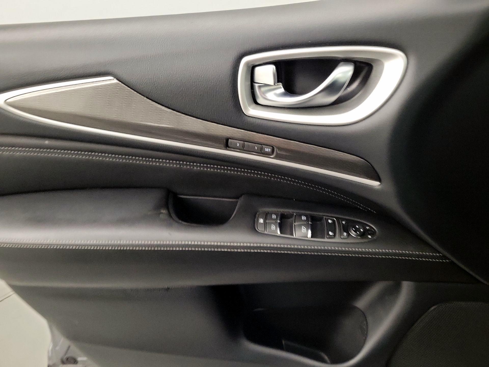 Thumbnail: 2020 INFINITI QX60 - 12