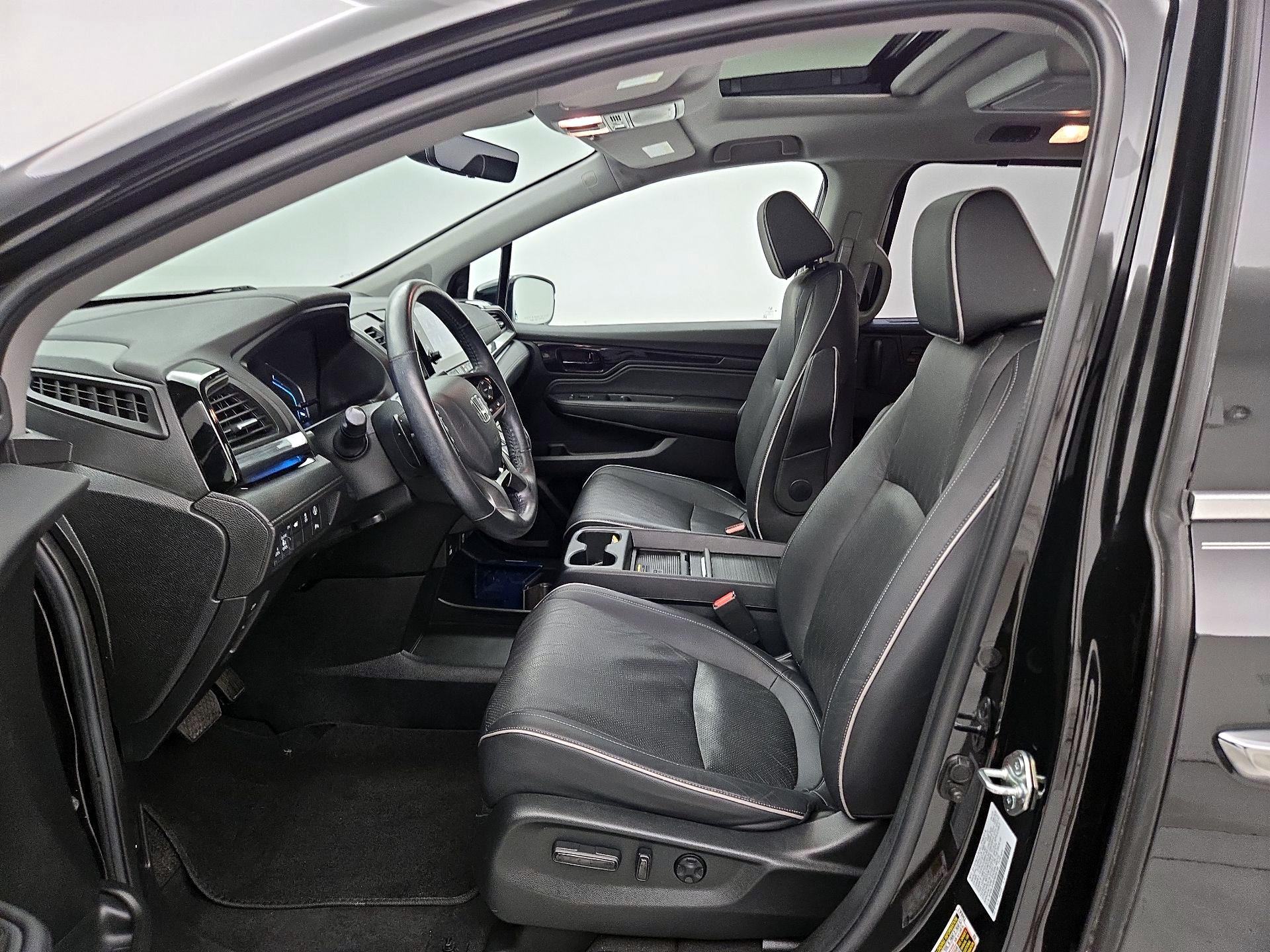 Thumbnail: 2023 Honda Odyssey - 11