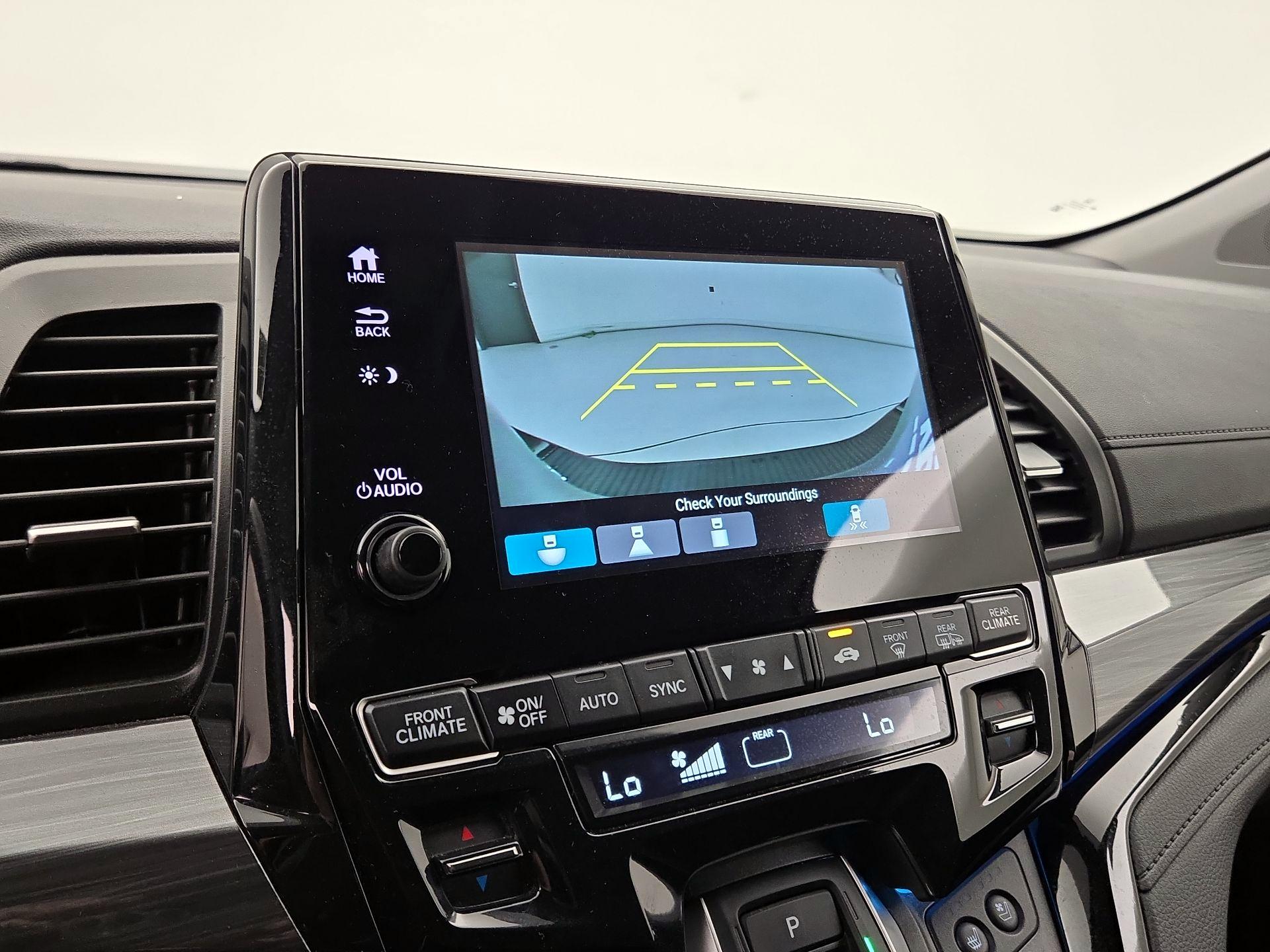 Thumbnail: 2023 Honda Odyssey - 15