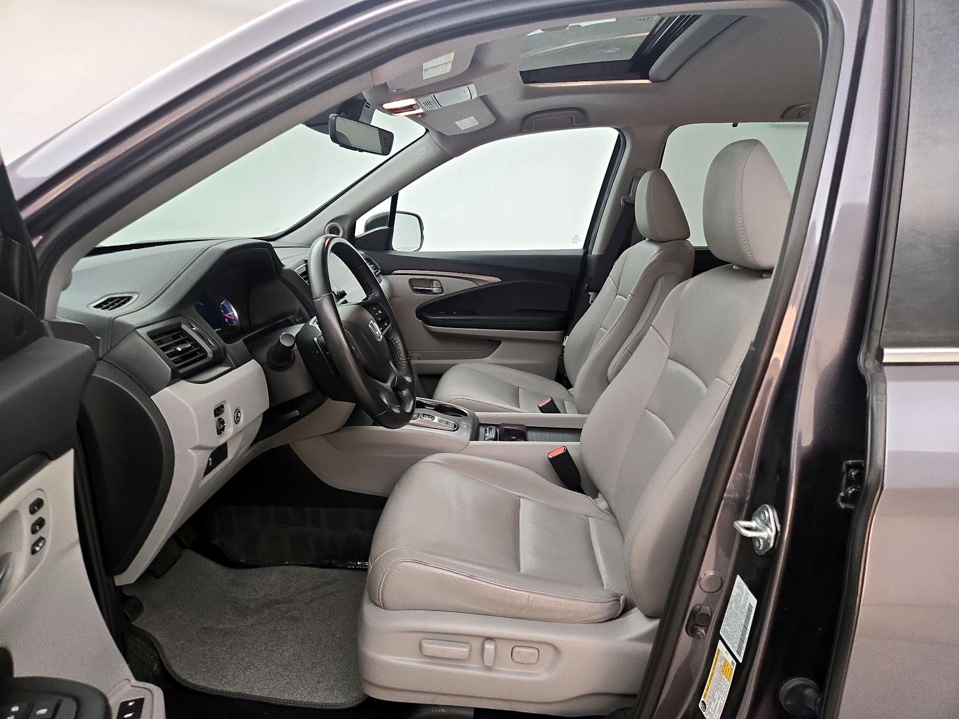 Thumbnail: 2021 Honda Pilot - 11