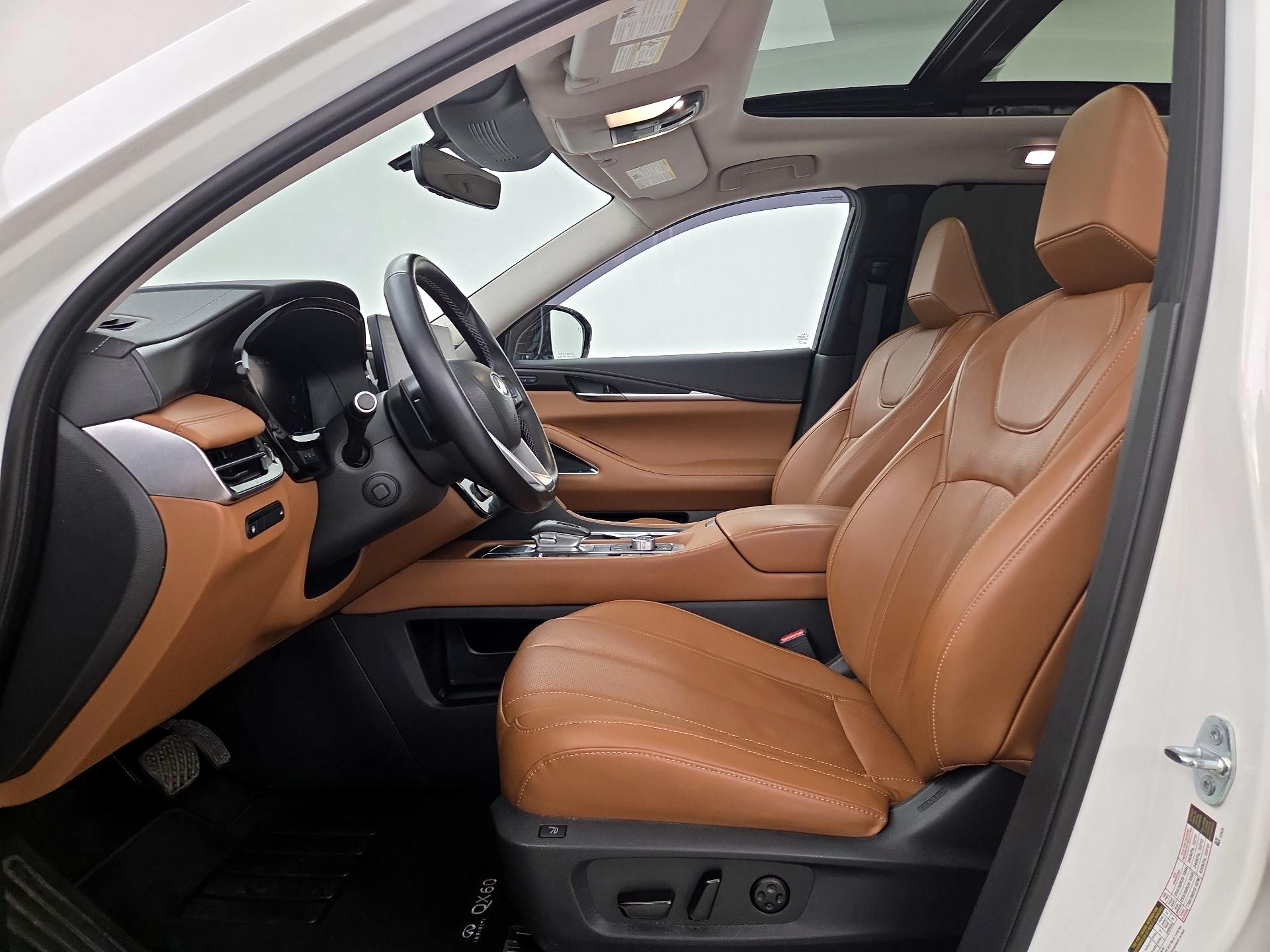 Thumbnail: 2023 INFINITI QX60 - 11