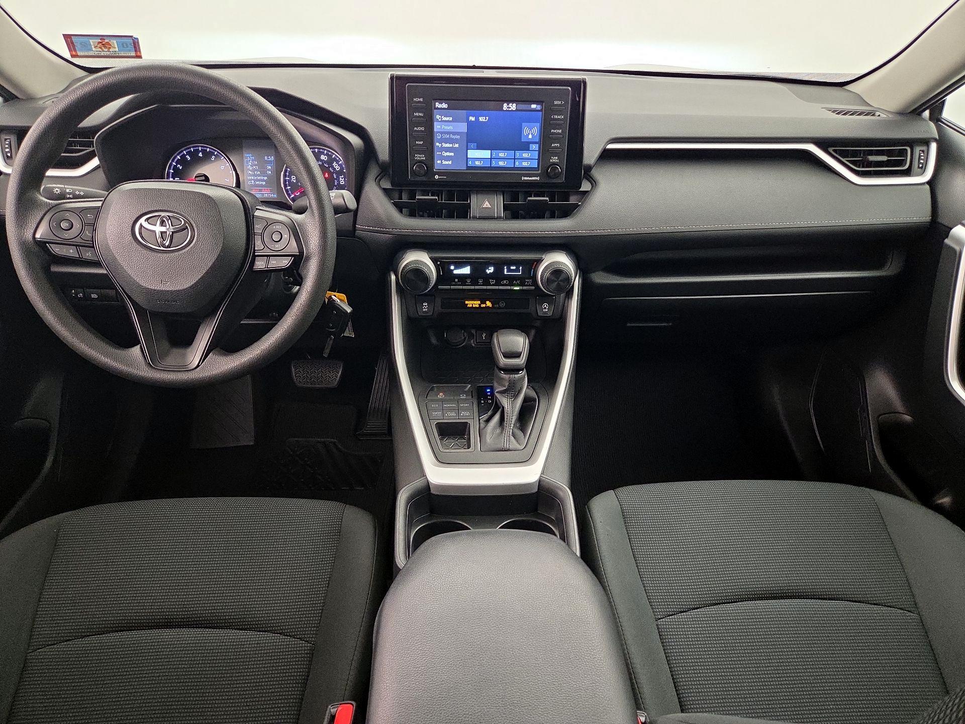 Thumbnail: 2020 Toyota RAV4 - 9