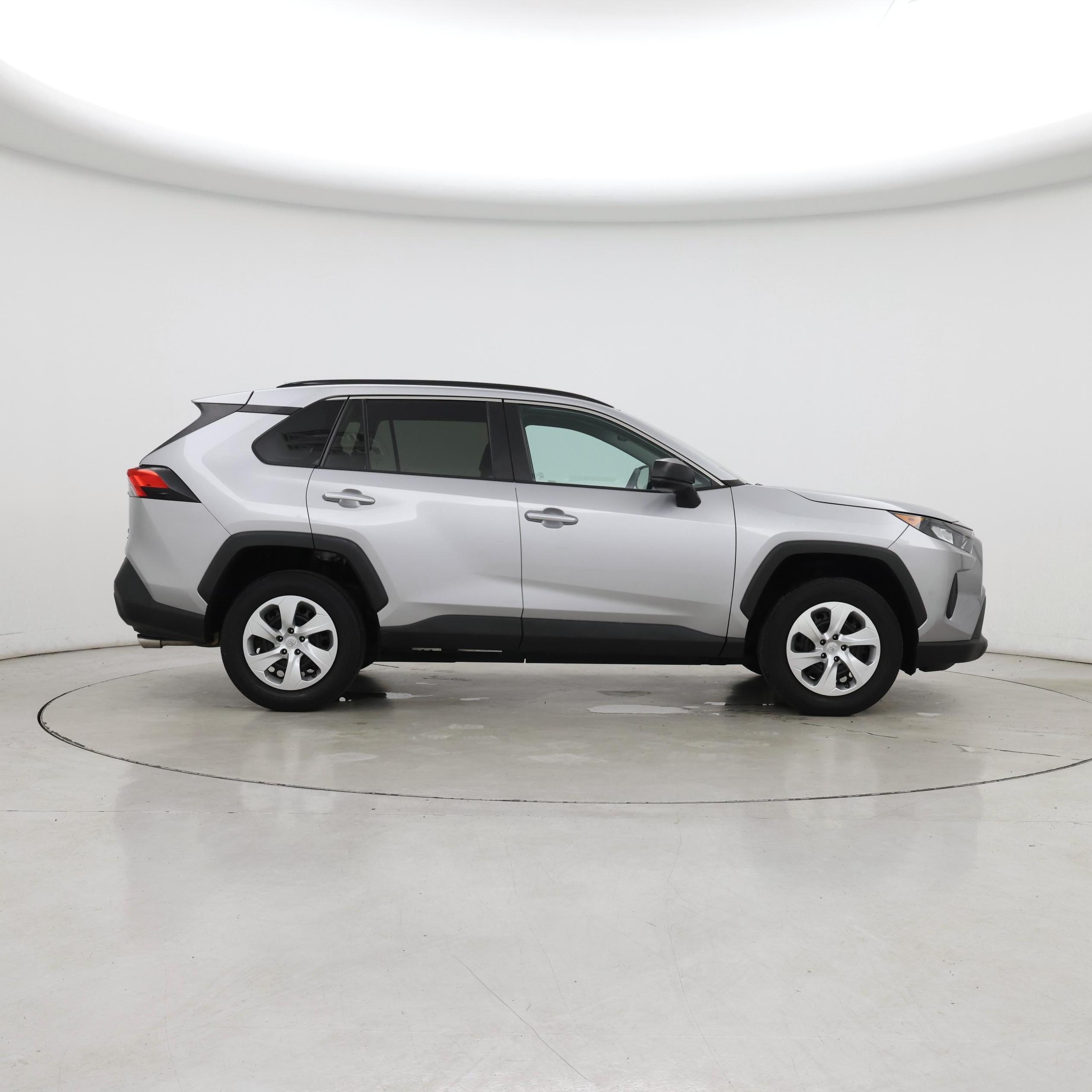 Thumbnail: 2020 Toyota RAV4 - 7