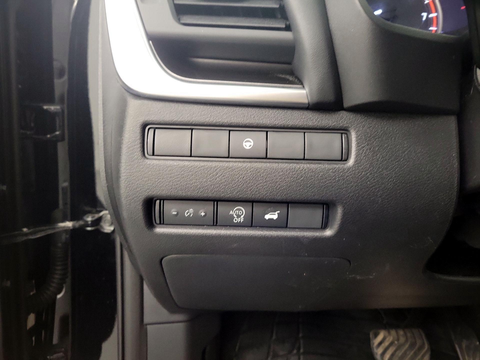 Thumbnail: 2023 Nissan Rogue - 13