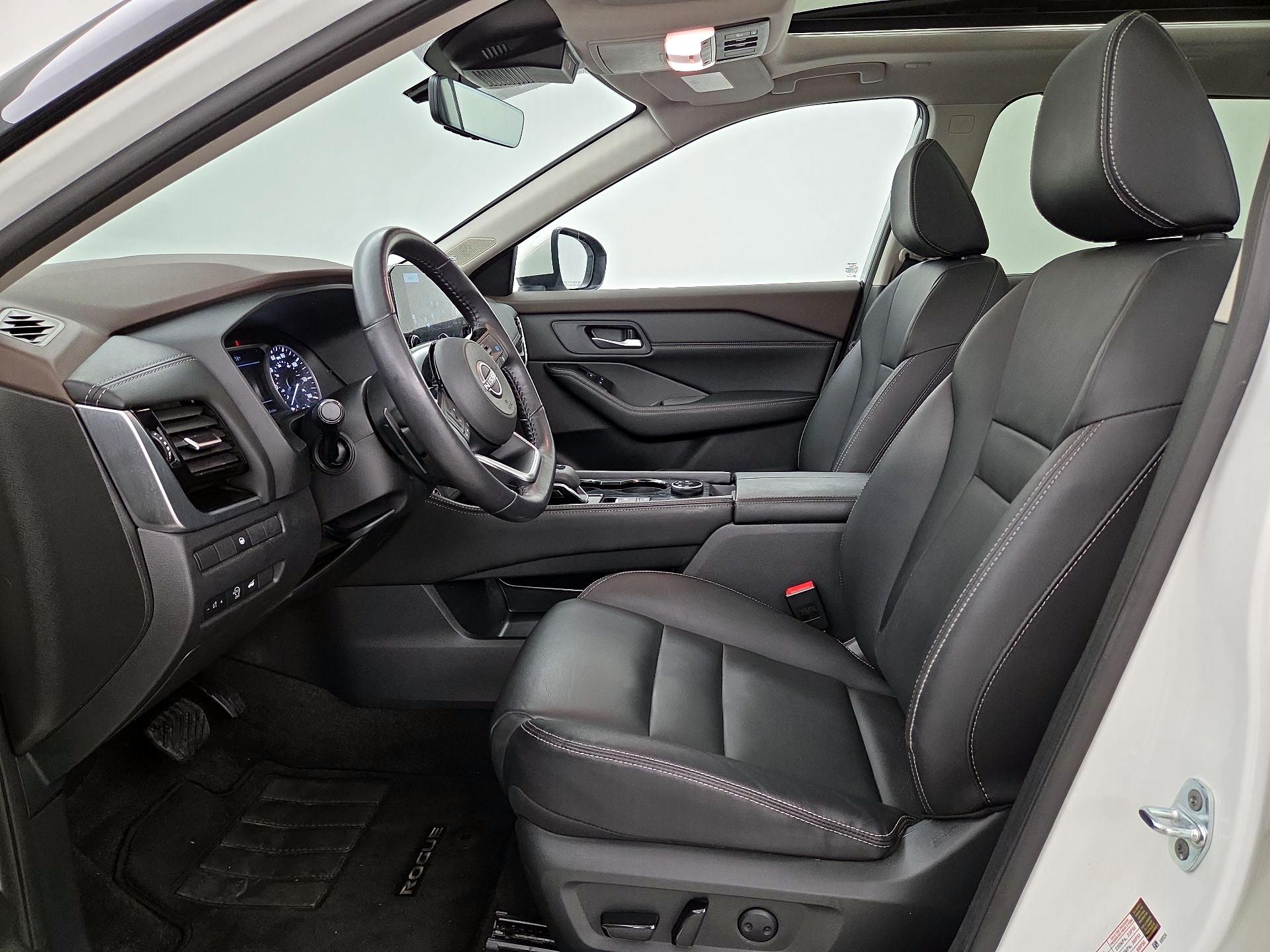 Thumbnail: 2023 Nissan Rogue - 11