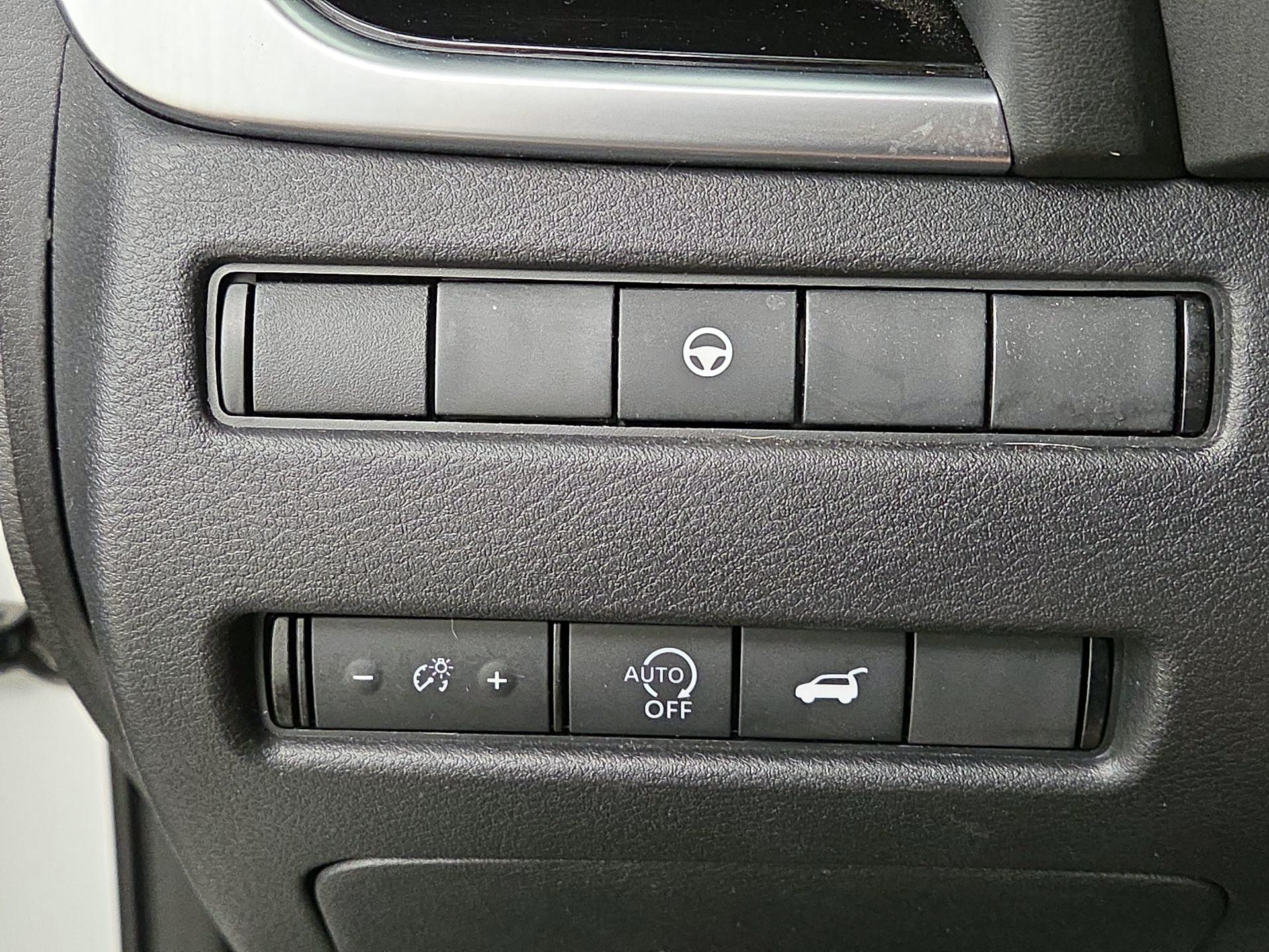 Thumbnail: 2023 Nissan Rogue - 13