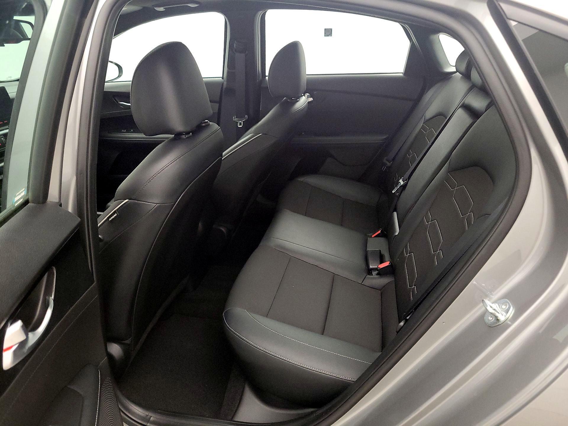 Thumbnail: 2023 Kia Forte - 20