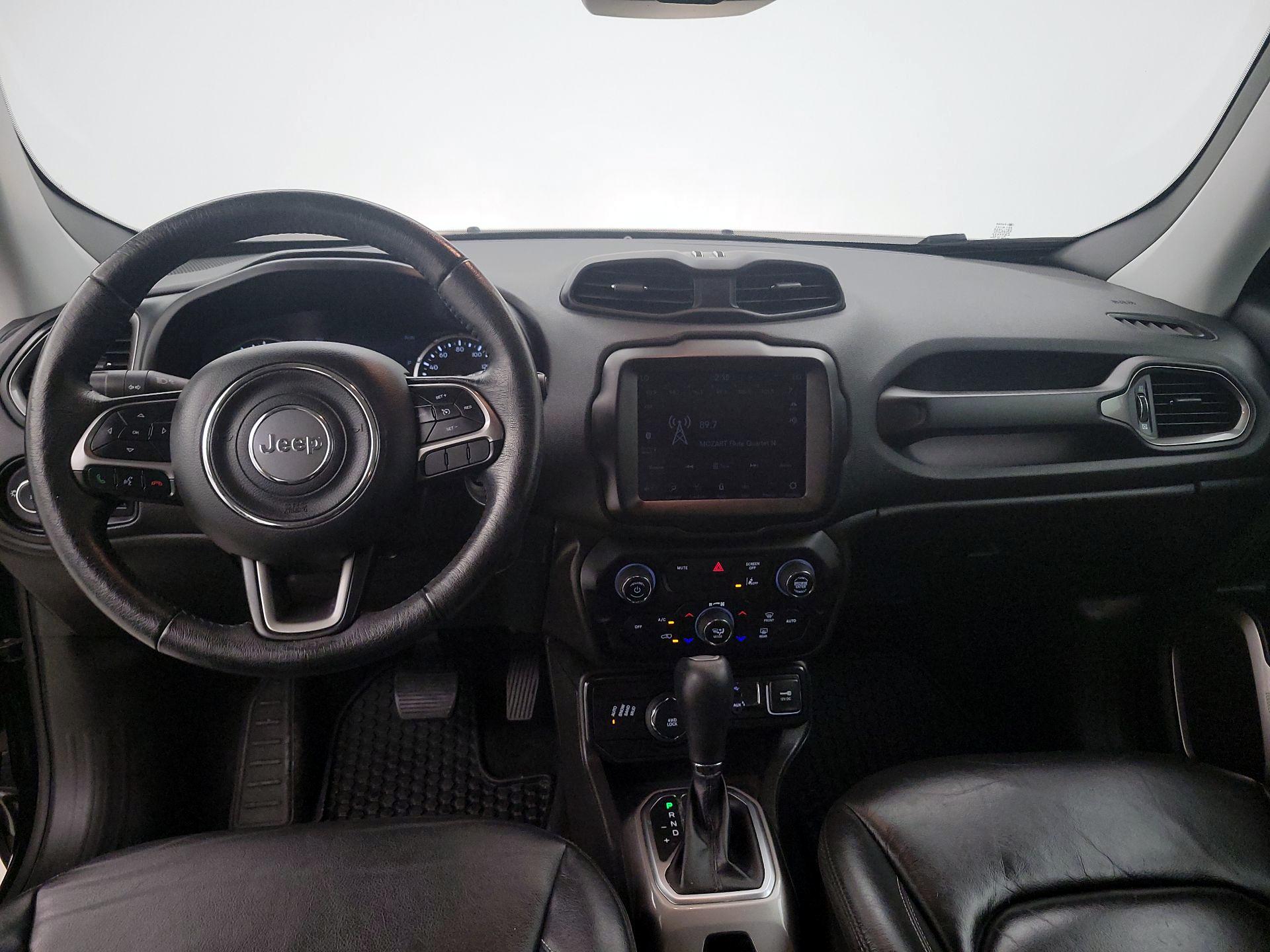 Thumbnail: 2022 Jeep Renegade - 9