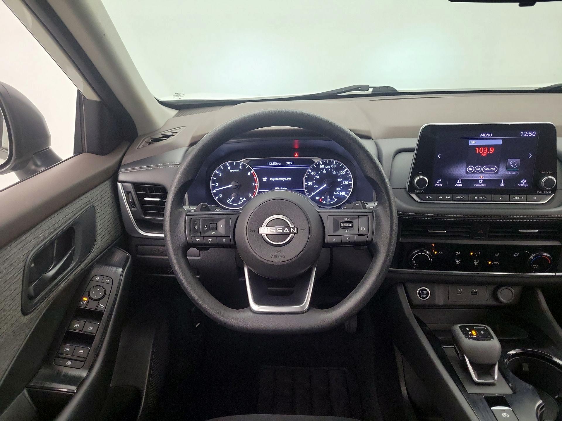 Thumbnail: 2023 Nissan Rogue - 10