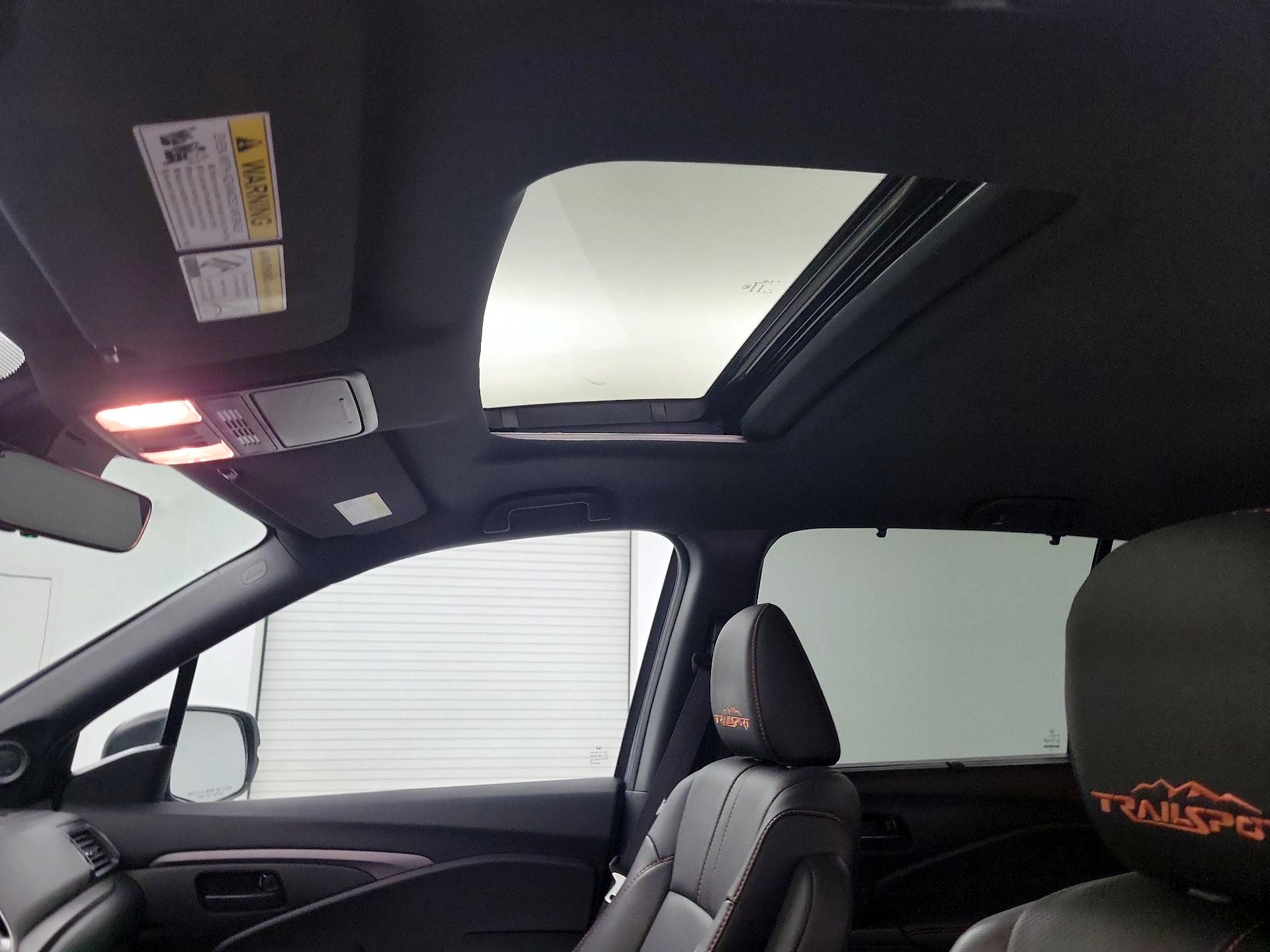 Thumbnail: 2022 Honda Pilot - 19