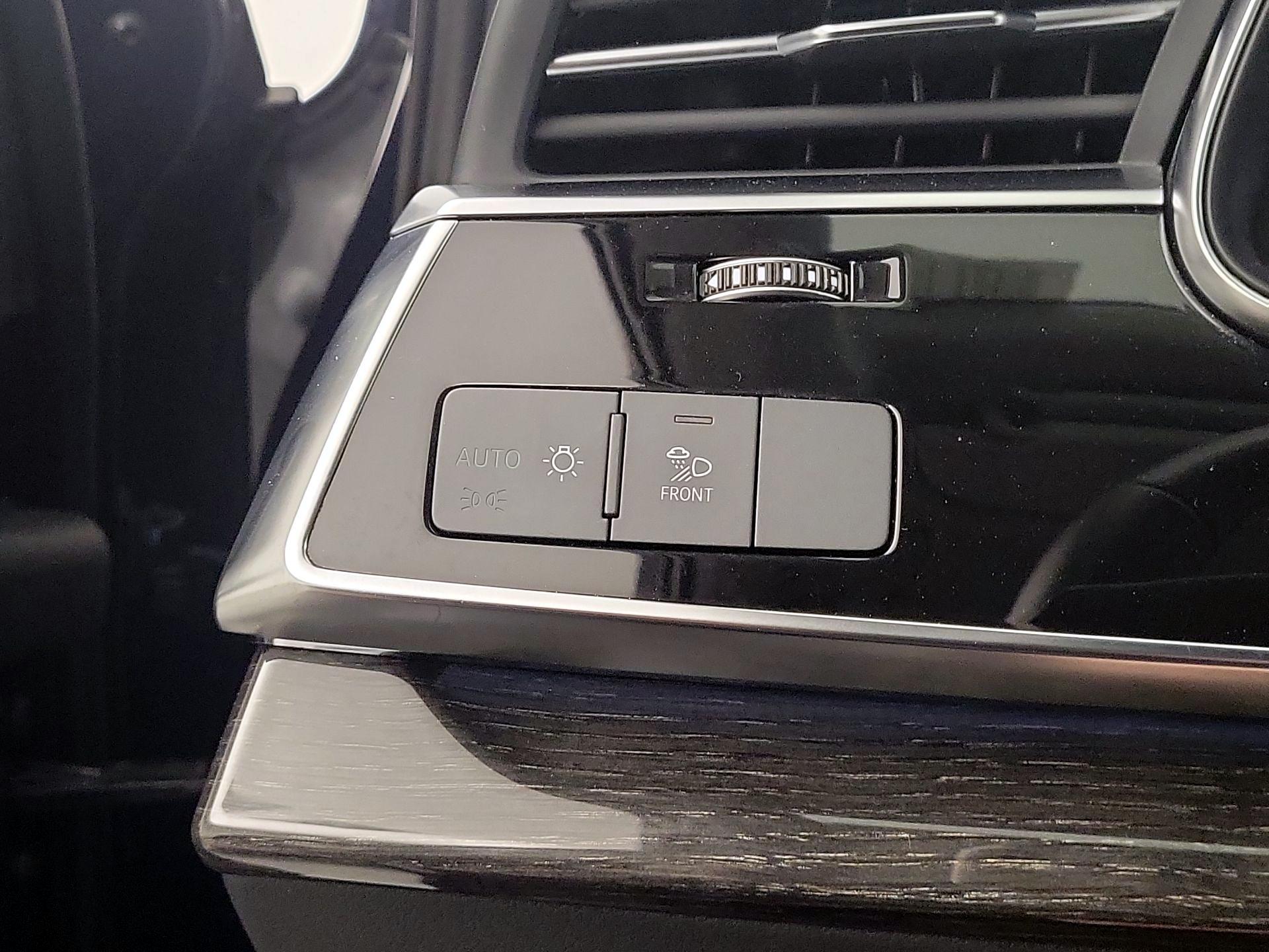 Thumbnail: 2022 Audi Q7 - 13
