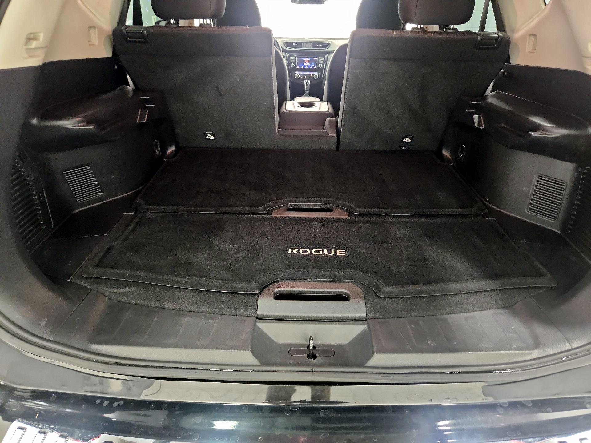 Thumbnail: 2020 Nissan Rogue - 20